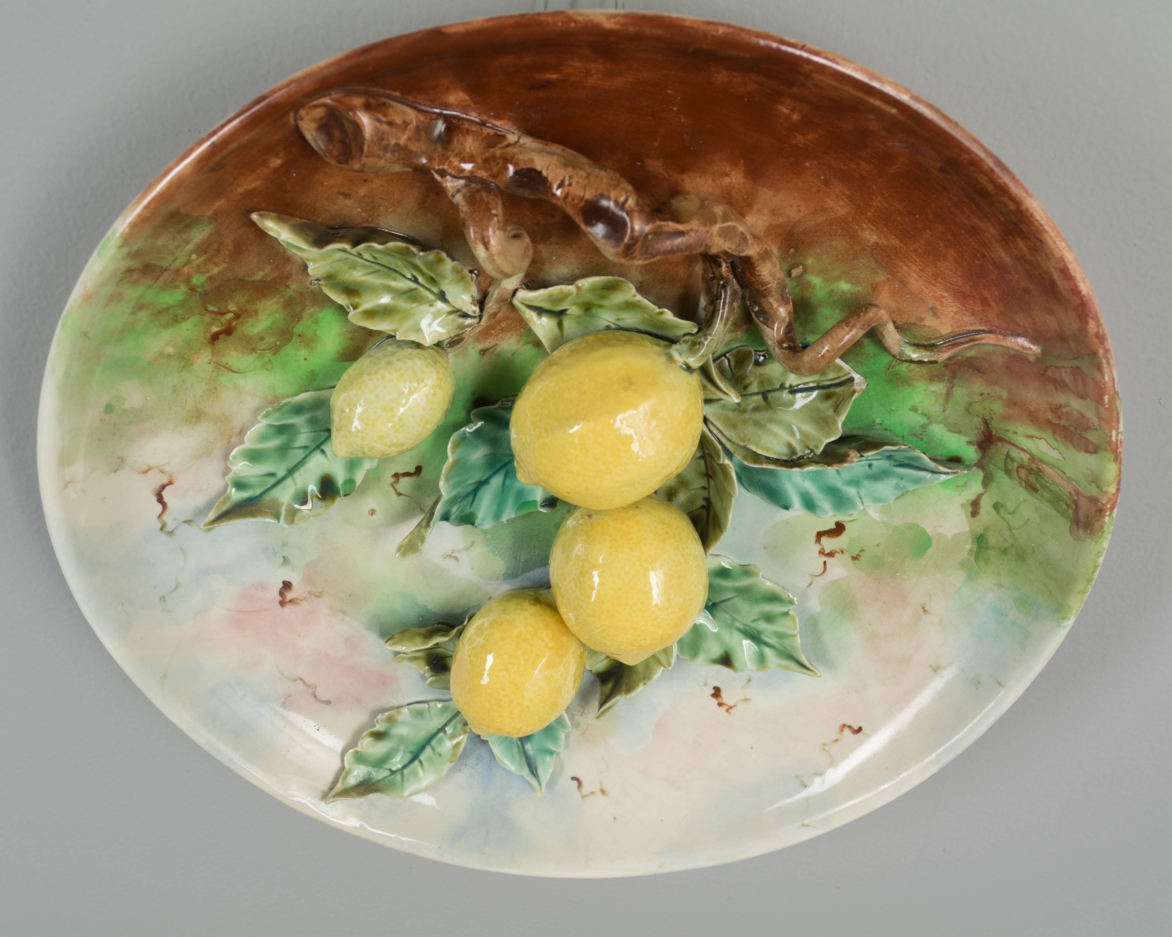 19th Century French Barbotine Wall Platter with Lemons 1
