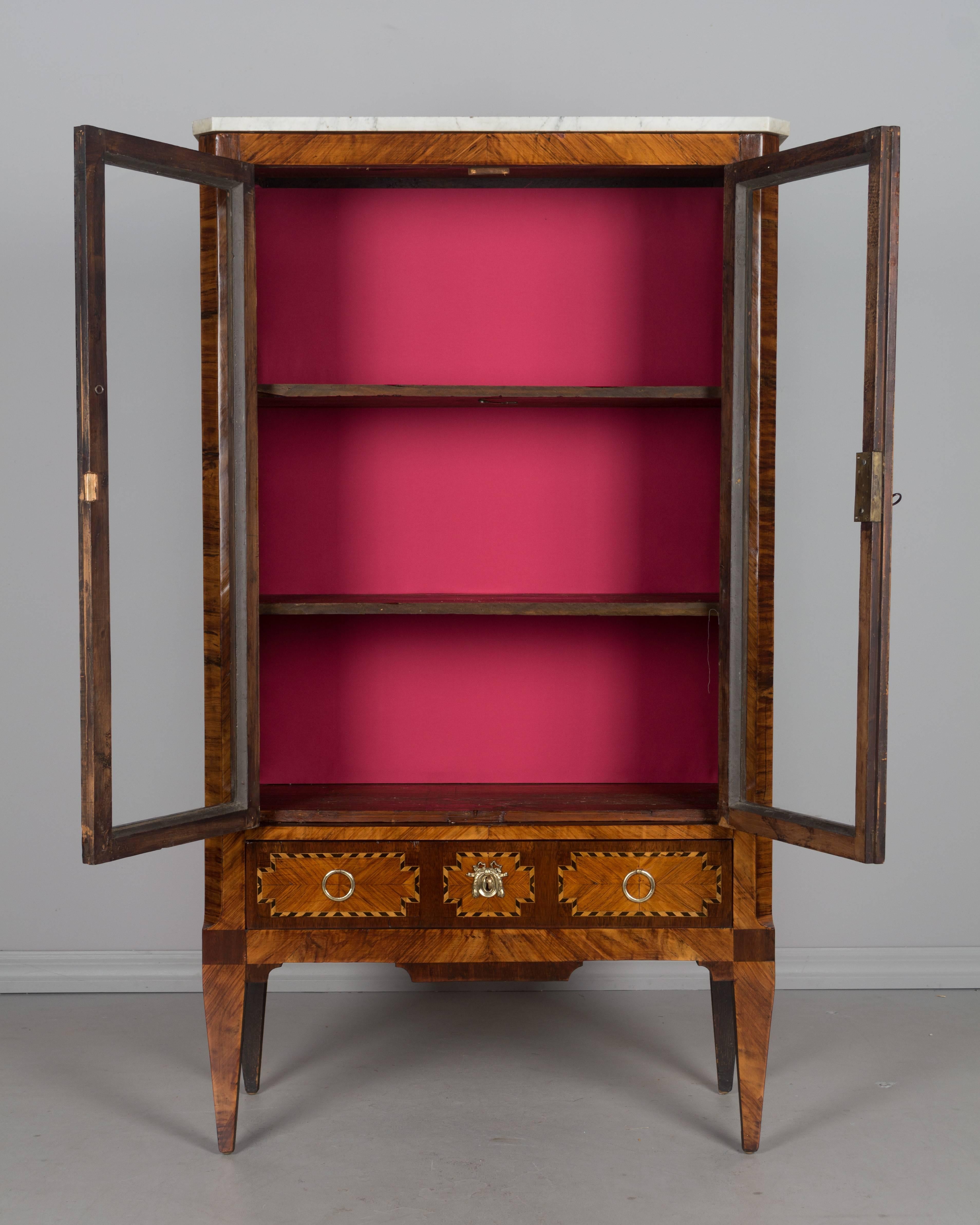 18th Century French Louis XVI Bibliotheque In Excellent Condition In Winter Park, FL