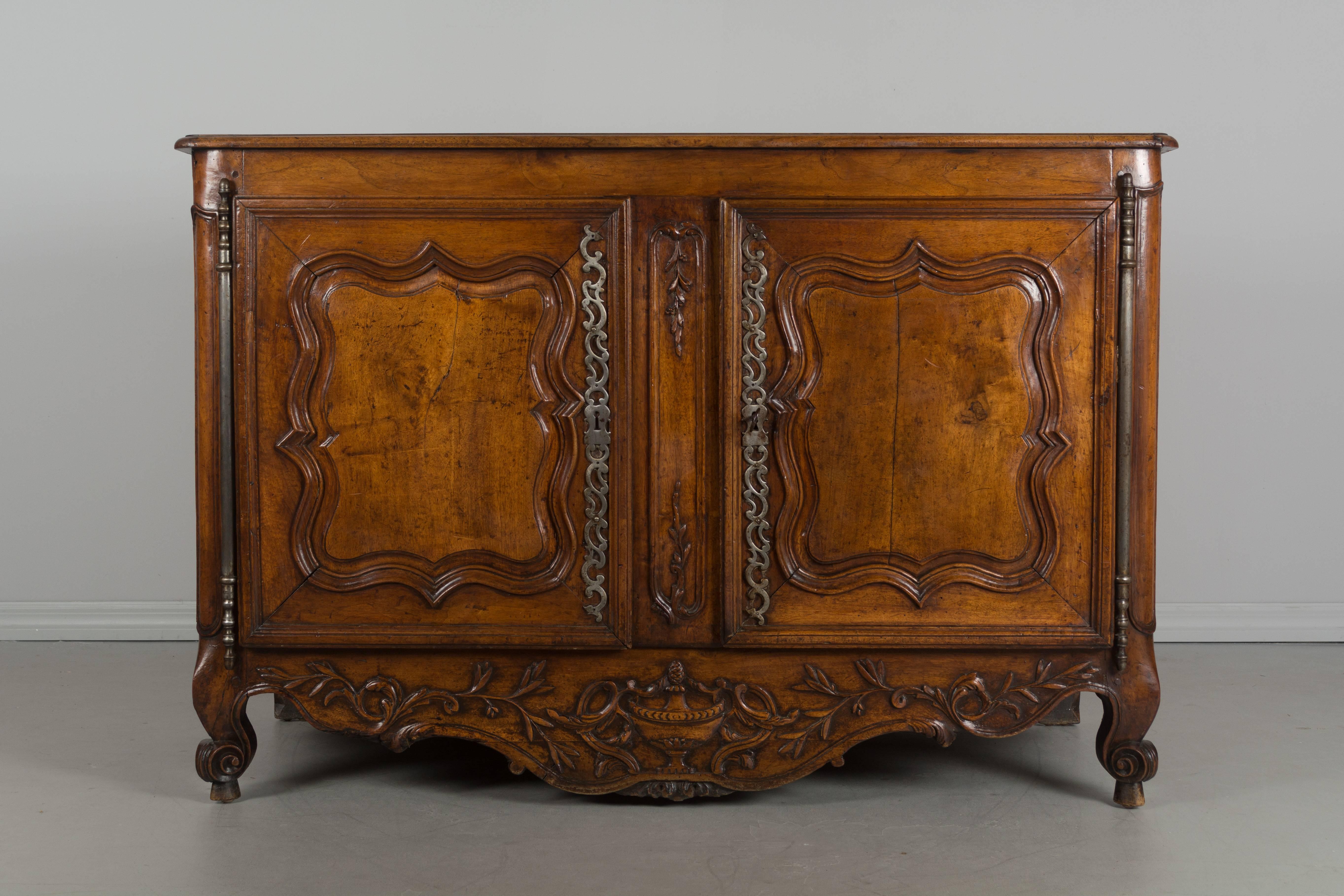 Walnut French Louis XV Buffet a Deux Corps or Sideboard
