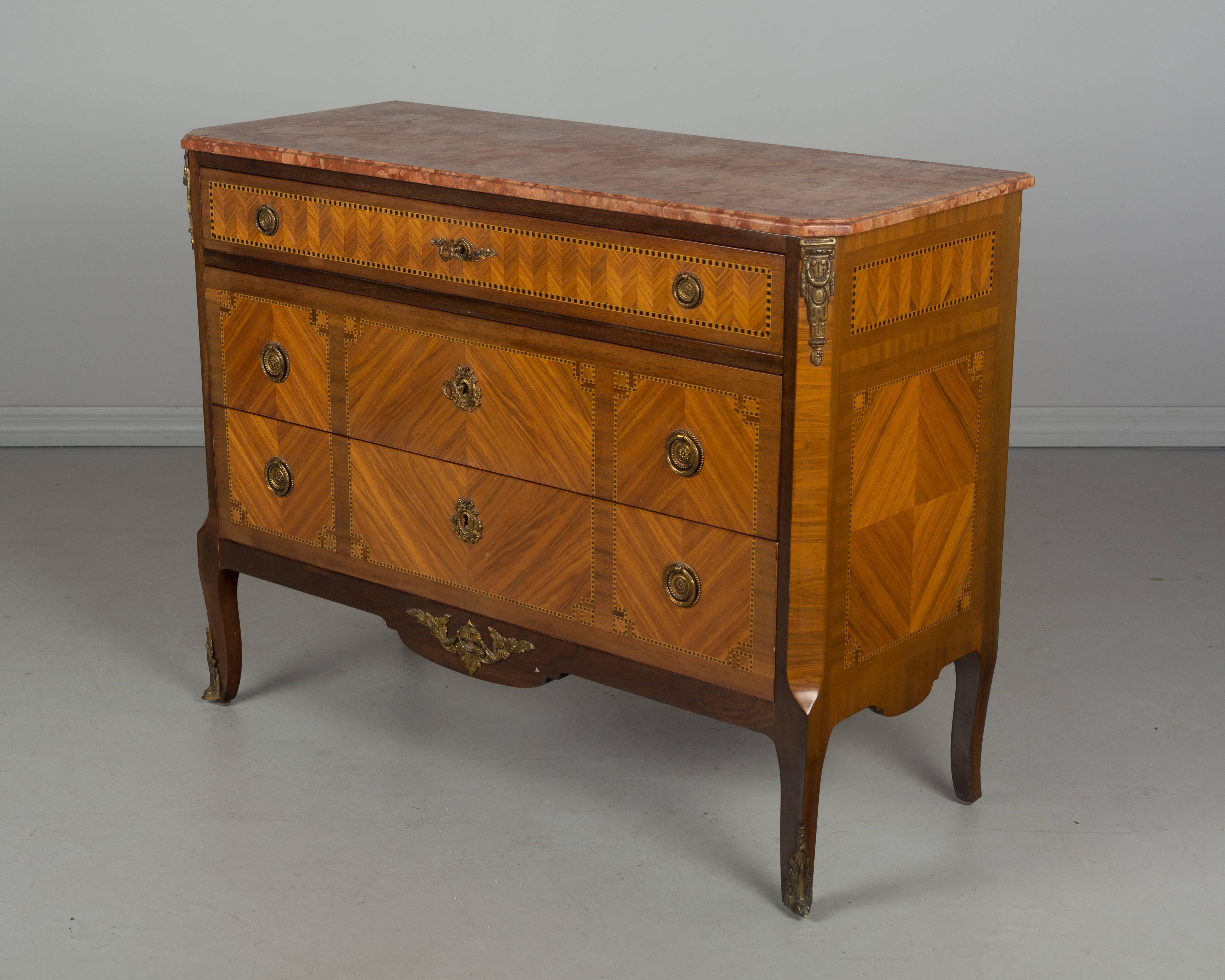 Pair of Louis XVI Style Marquetry Commodes or Chest of Drawers In Excellent Condition In Winter Park, FL