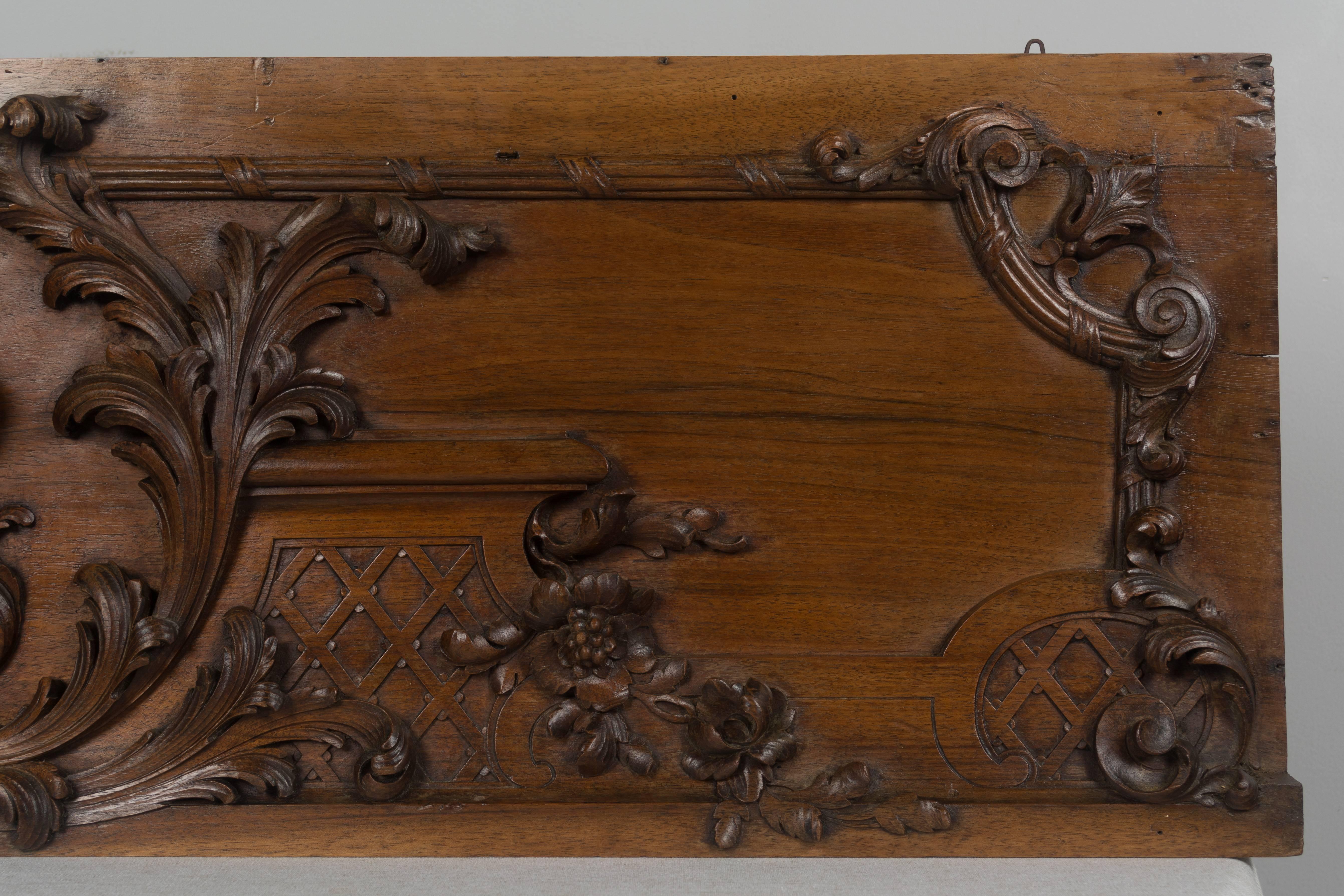 19th Century French Carved Walnut Architectural Panel In Good Condition In Winter Park, FL