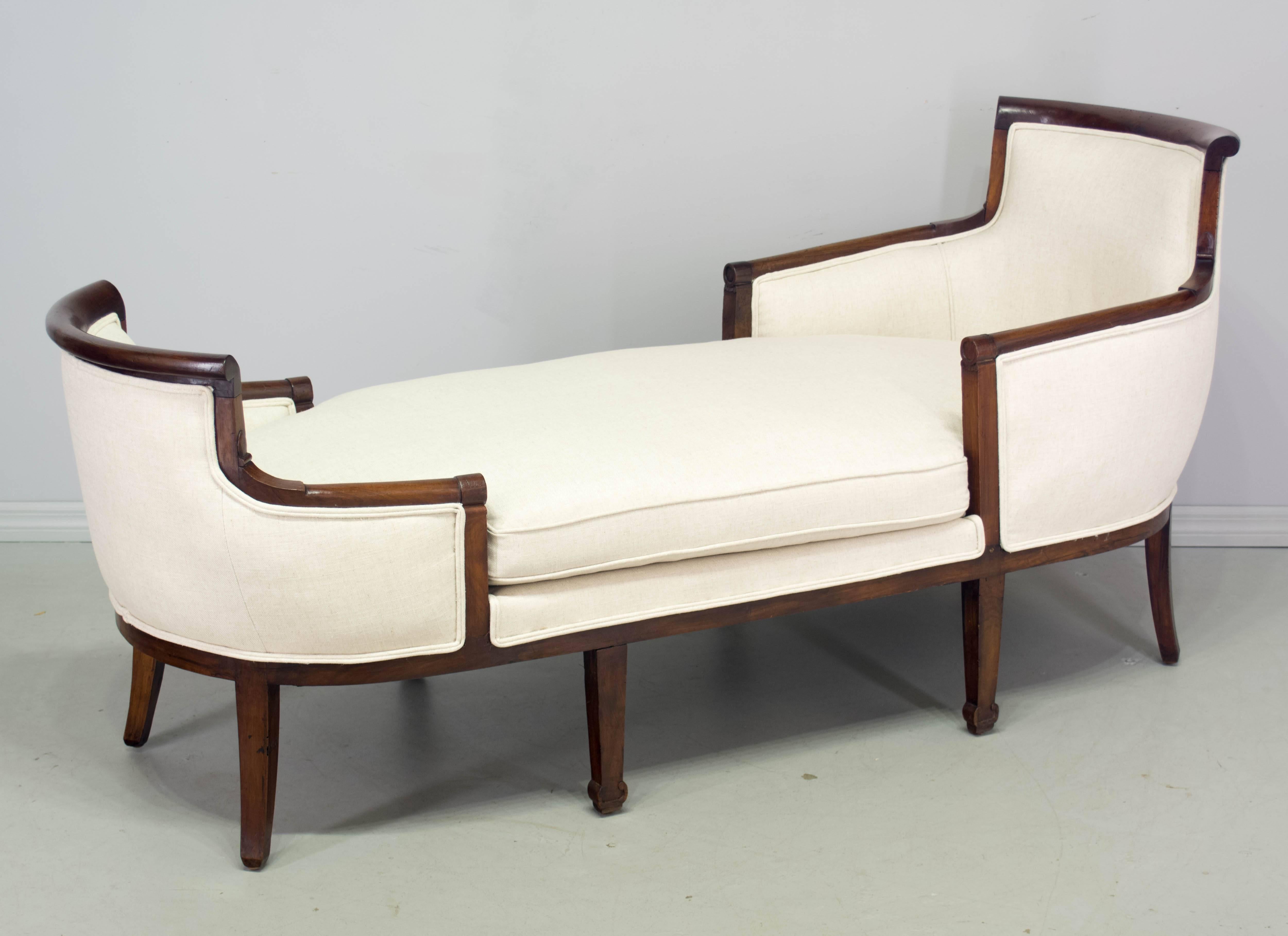 Walnut 19th Century French Empire Chaise