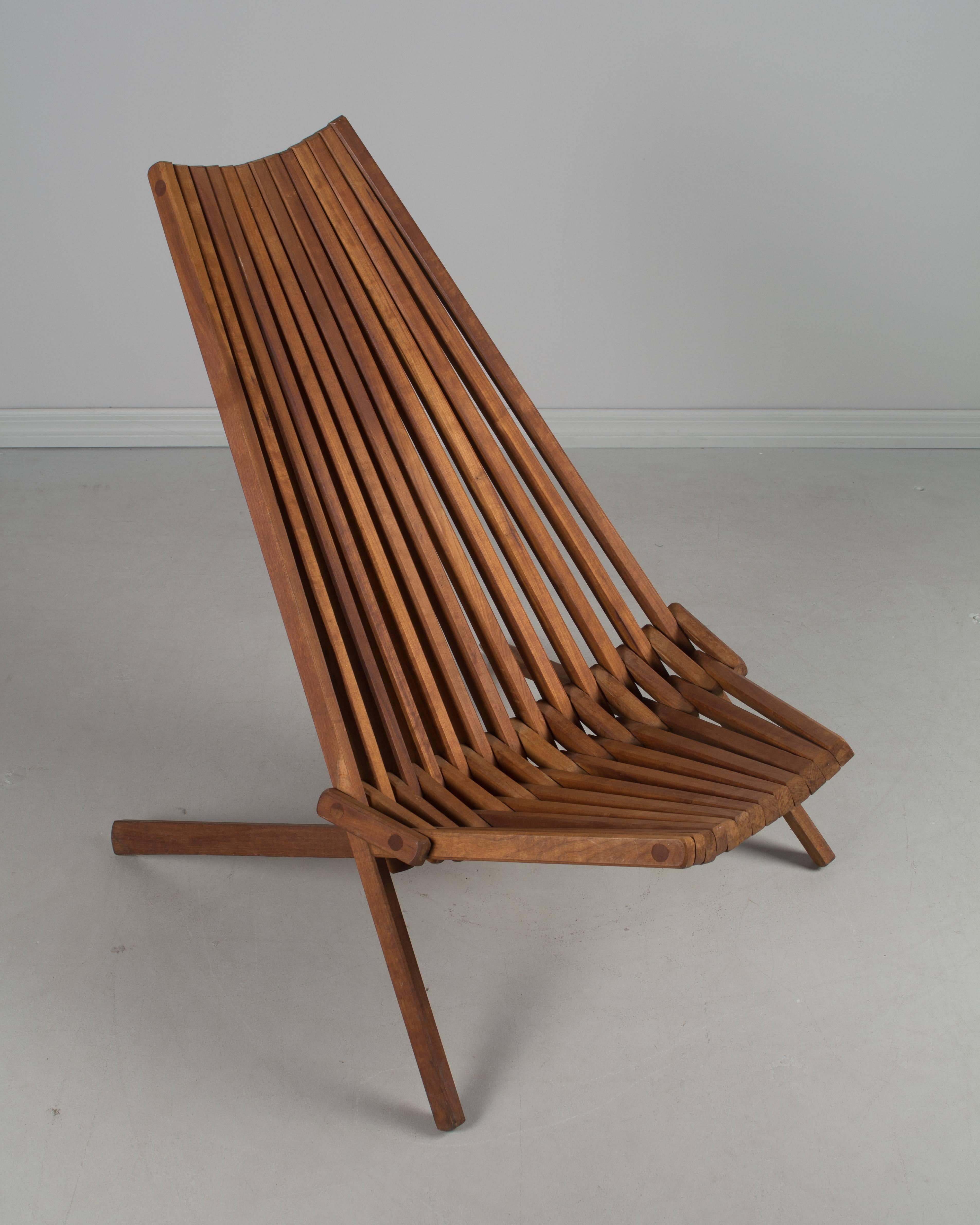Unknown Mid-Century Teak Folding Chair