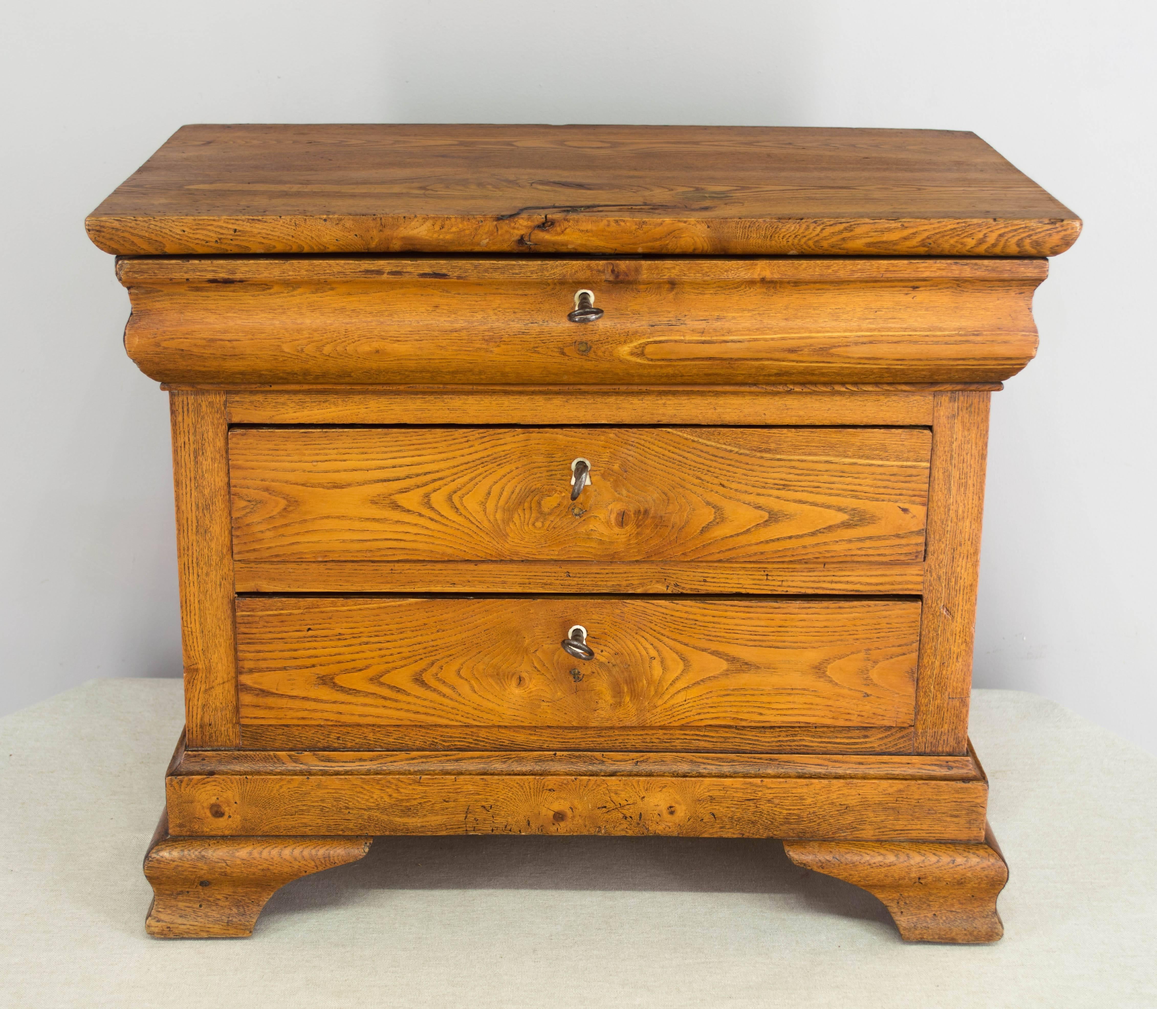 19th c. Louis Philippe Miniature Commode In Excellent Condition In Winter Park, FL