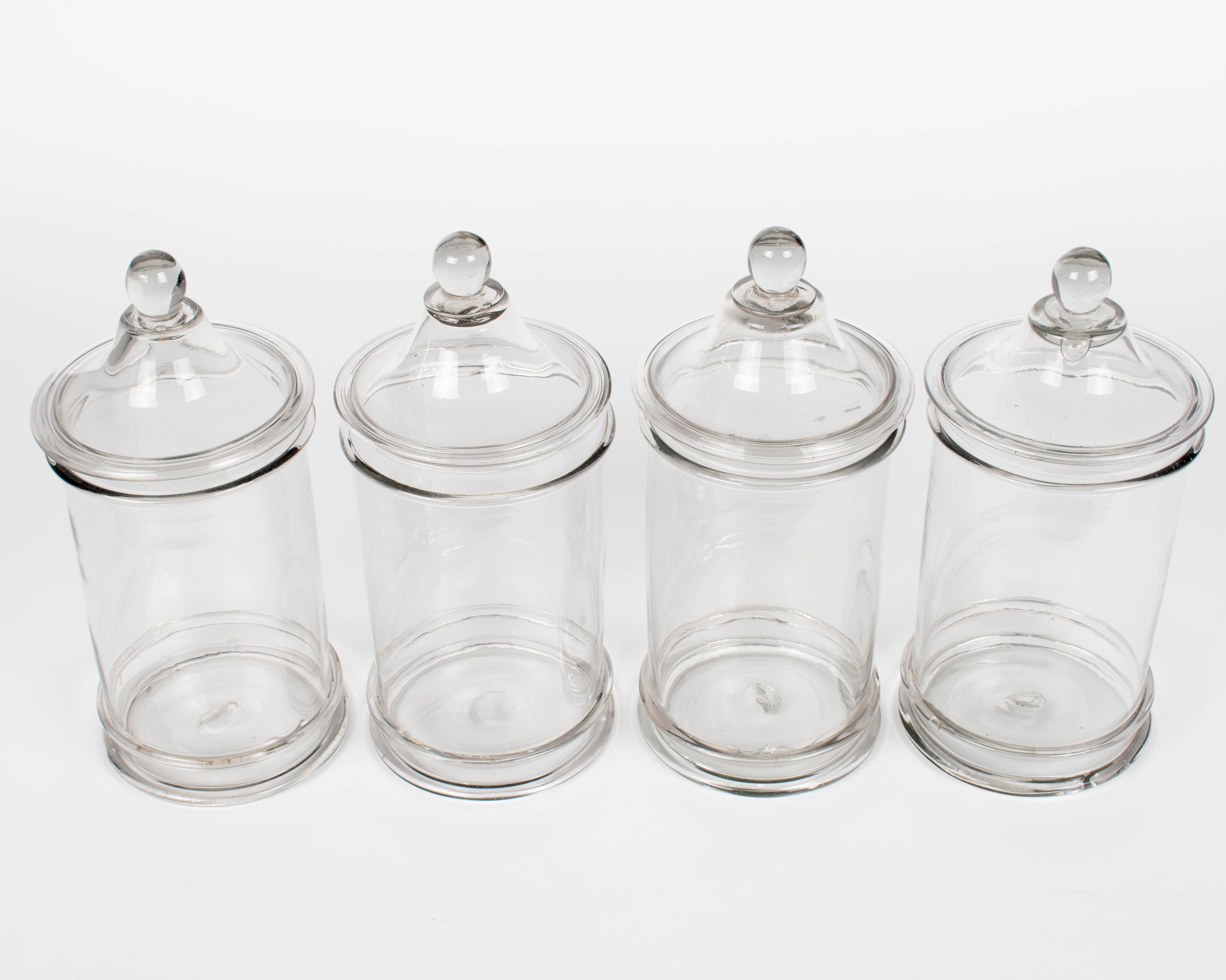 Français Pots ou boîtes d'apothicaire en verre français en vente