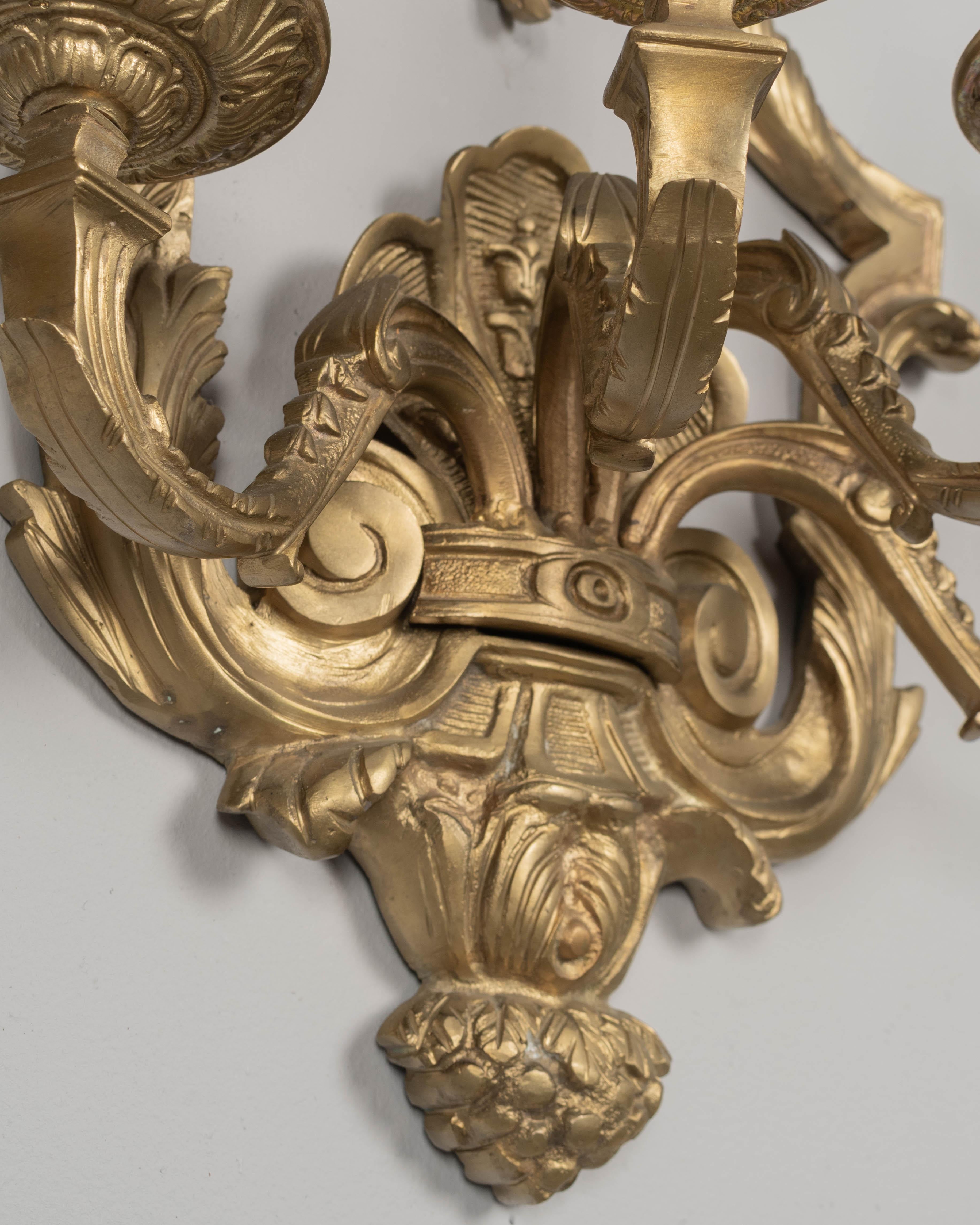 Pair of Italian Cast Bronze Wall Sconces For Sale 5