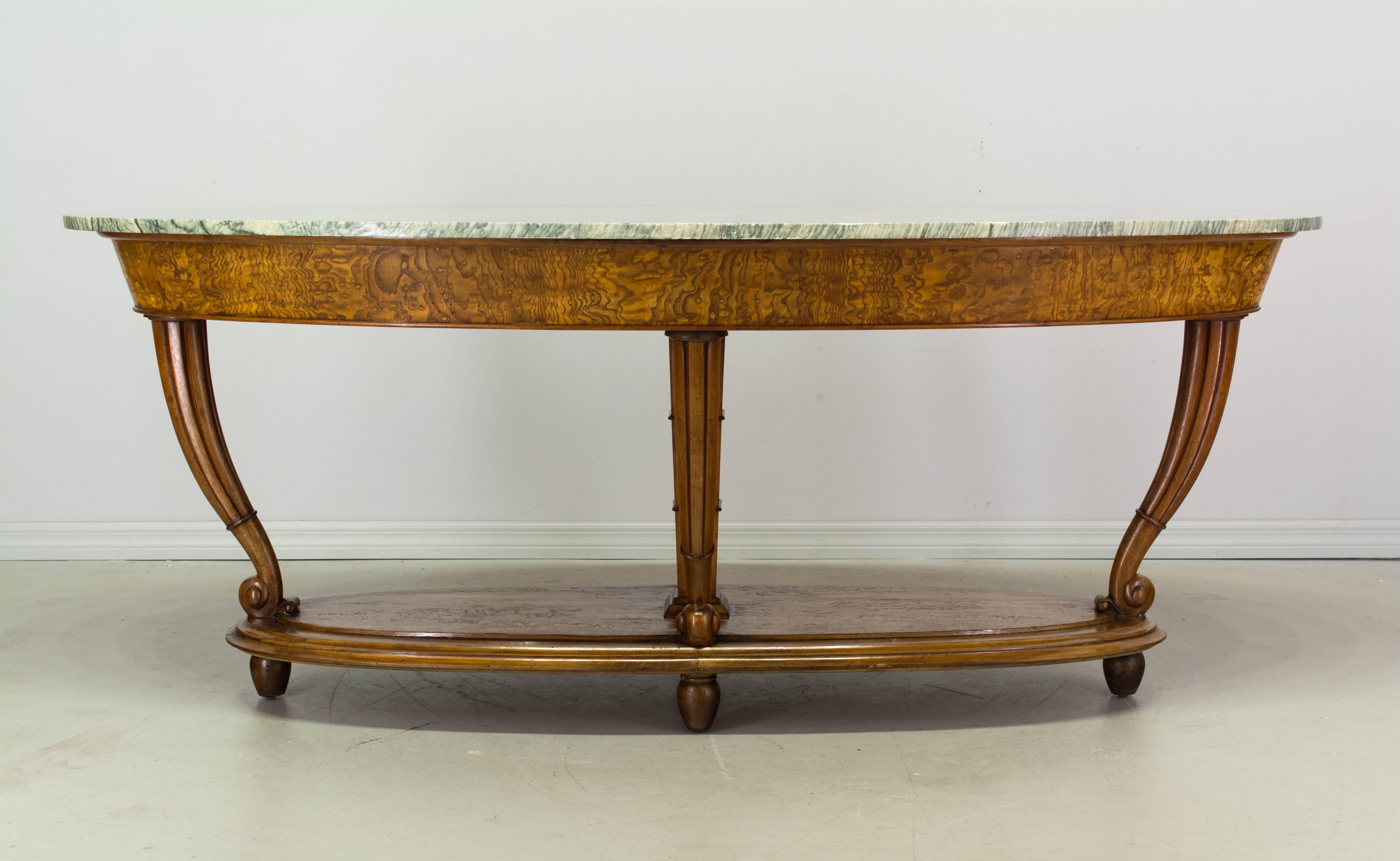Italian Marble-Top Center Table In Excellent Condition In Winter Park, FL