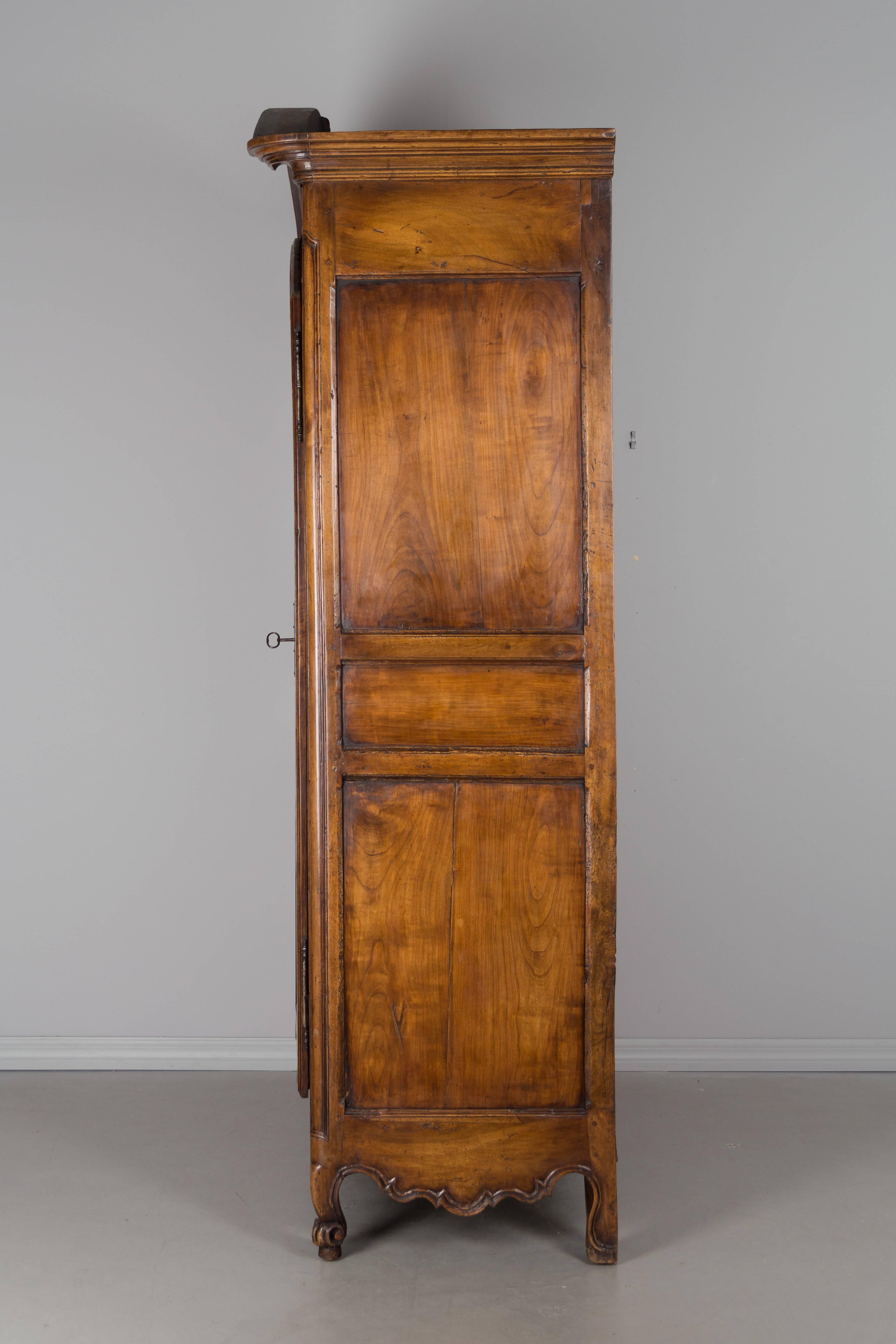 18th Century Louis XV Country French Armoire In Excellent Condition In Winter Park, FL