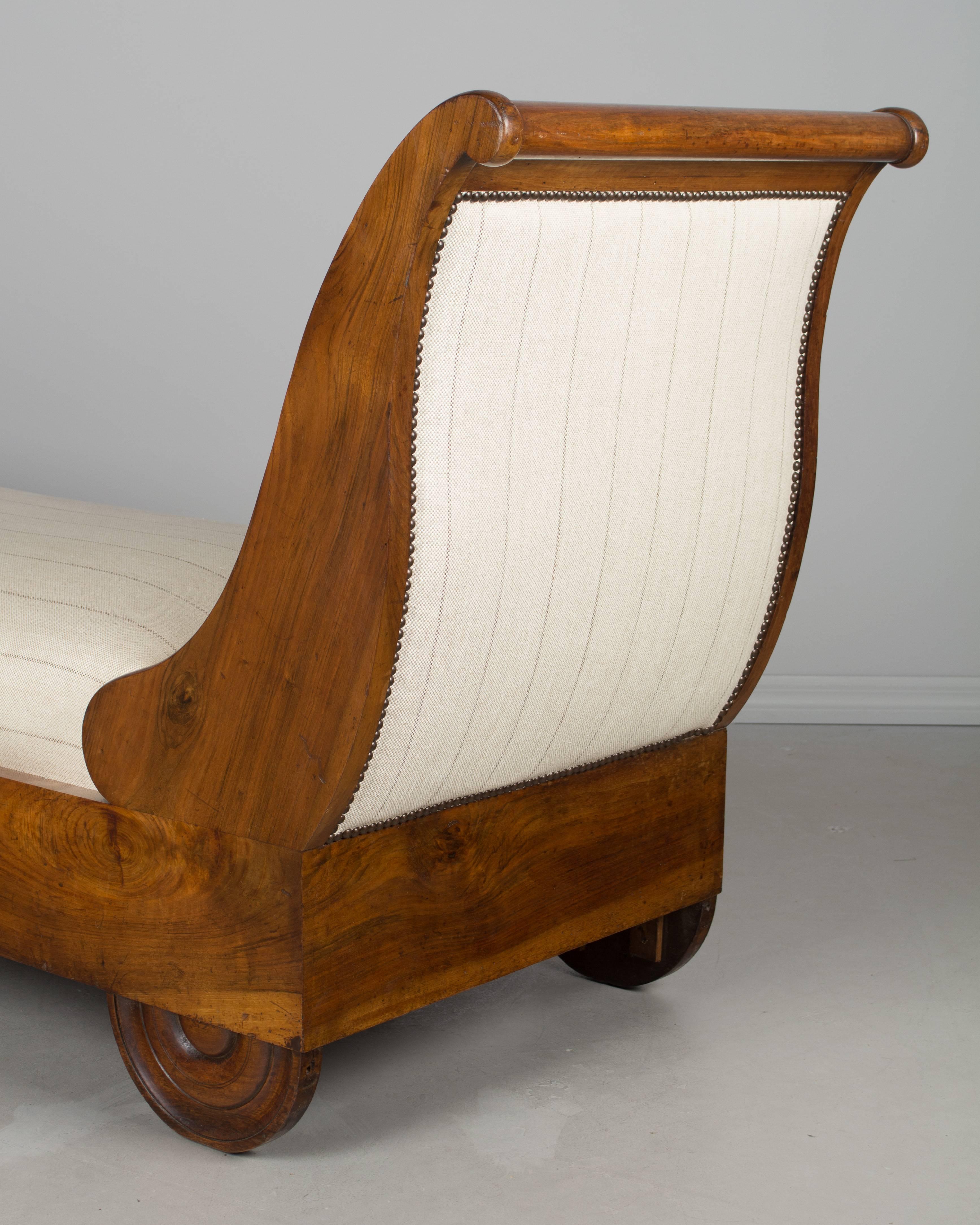 19th Century Louis Philippe Récamier or Daybed 1