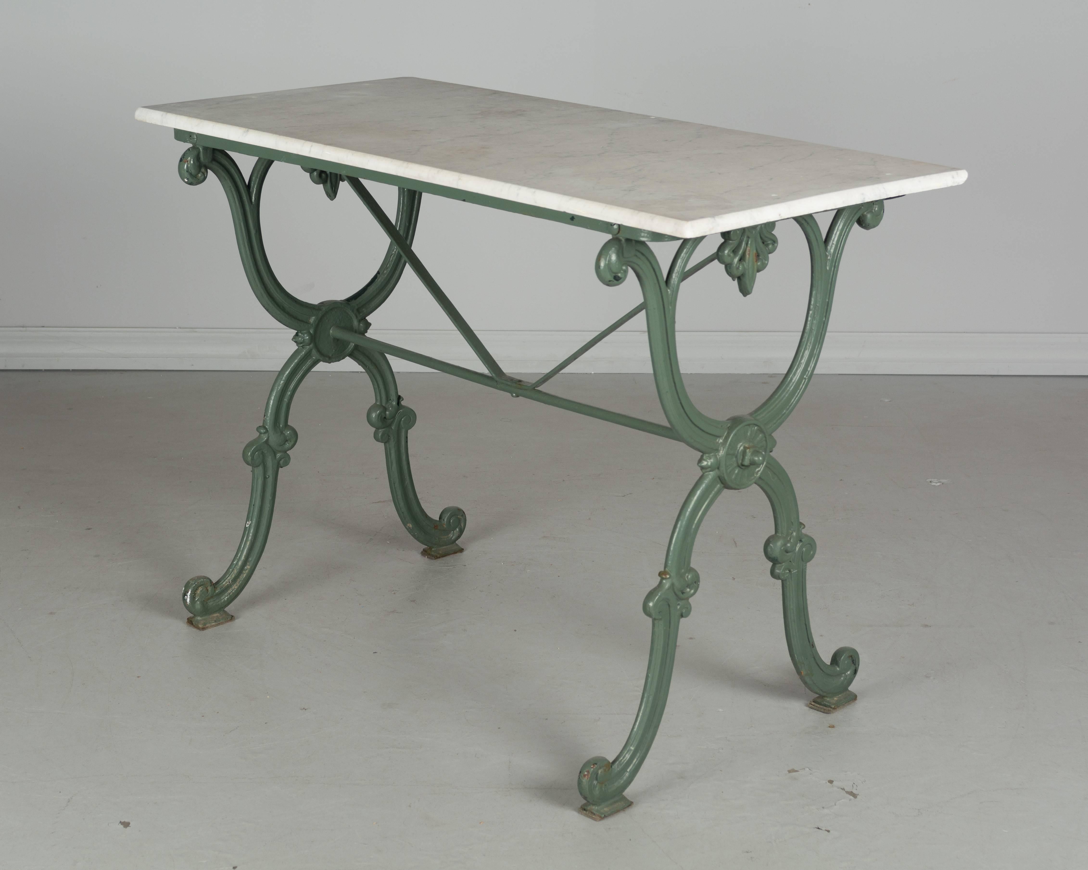 19th Century French Cast Iron Marble-Top Bistro Table In Good Condition In Winter Park, FL