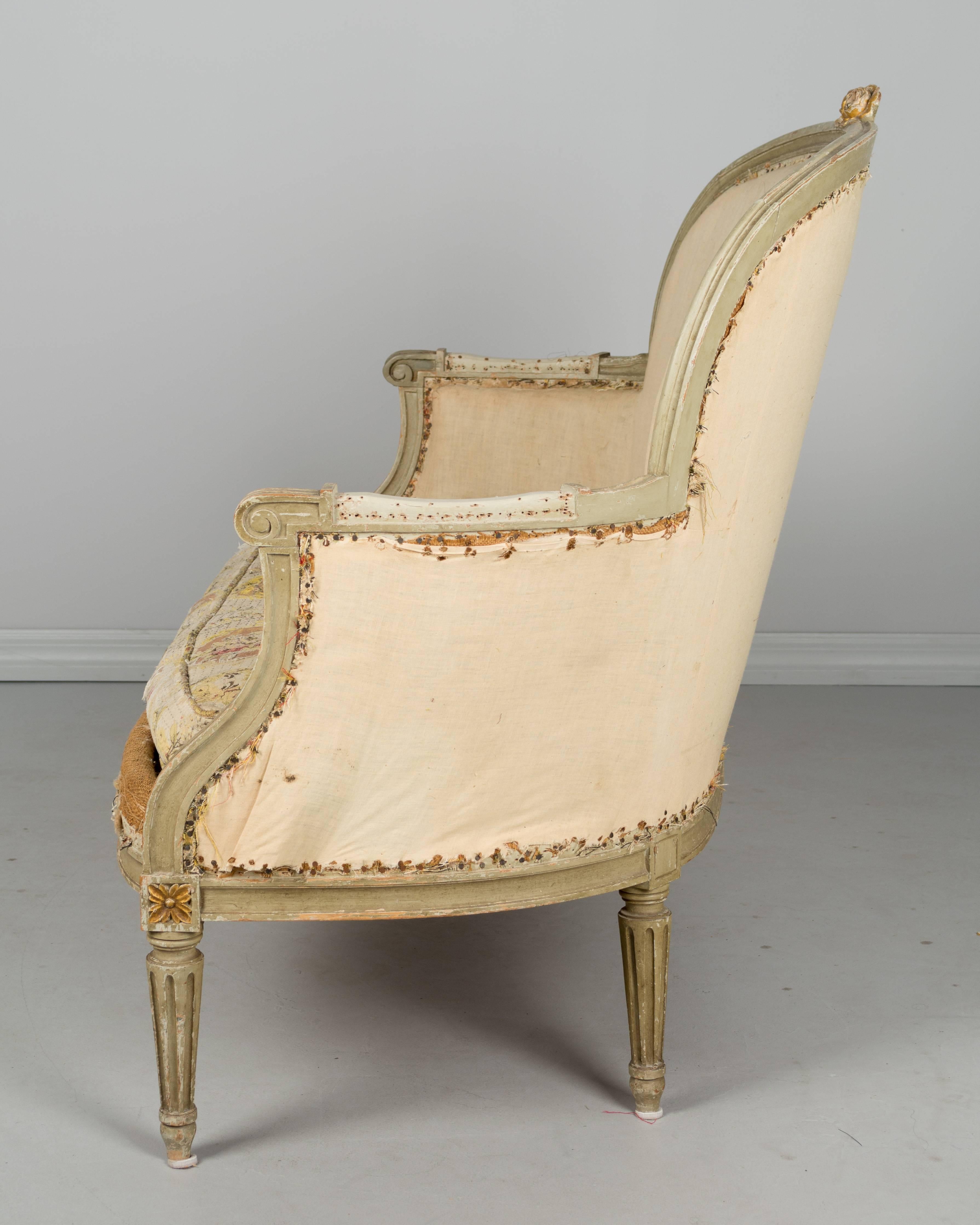 19th Century Louis XVI Style Canapé In Good Condition In Winter Park, FL