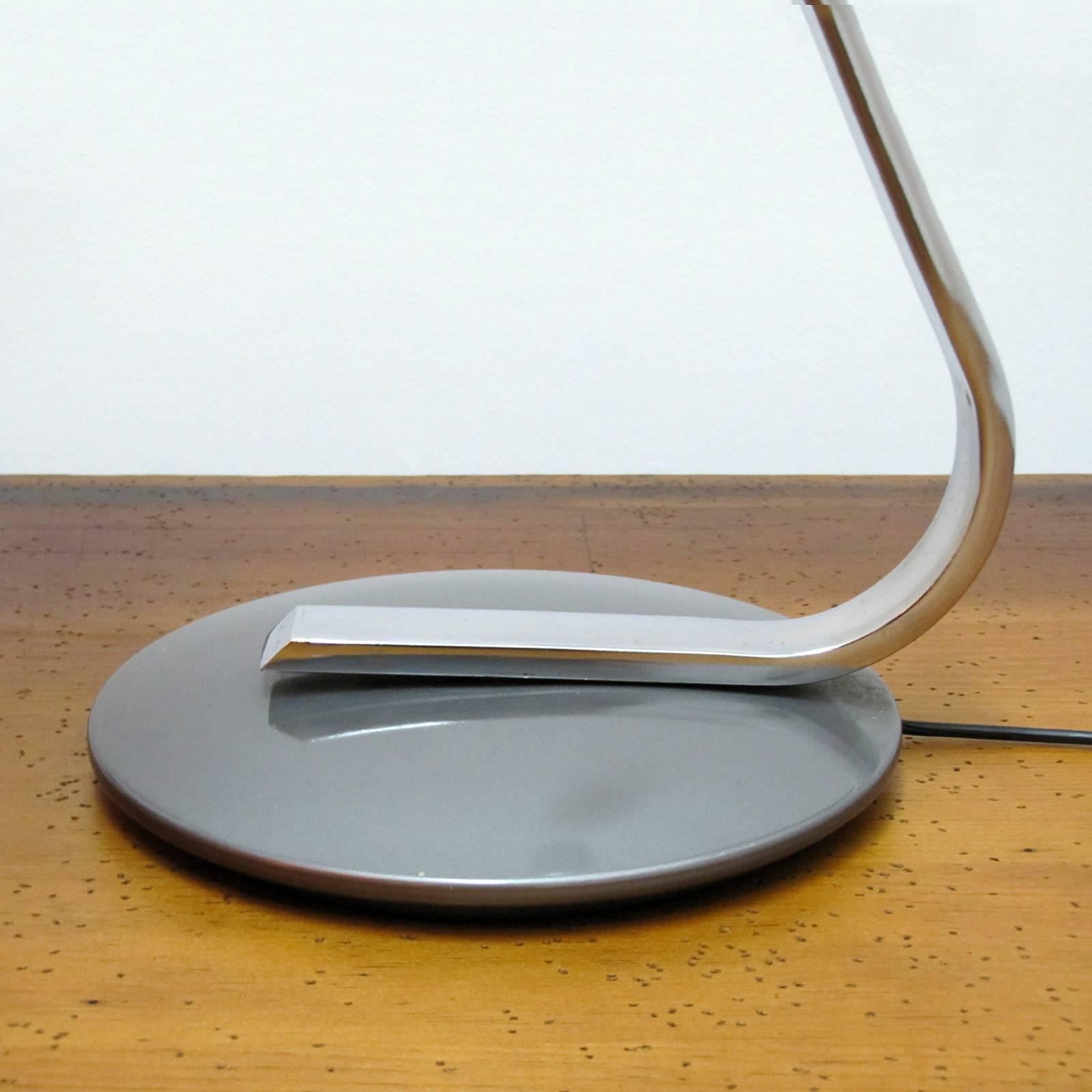 Mid-Century Modern Fase Madrid Desk Lamp