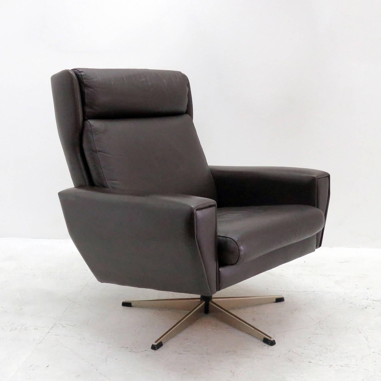leather danish chair