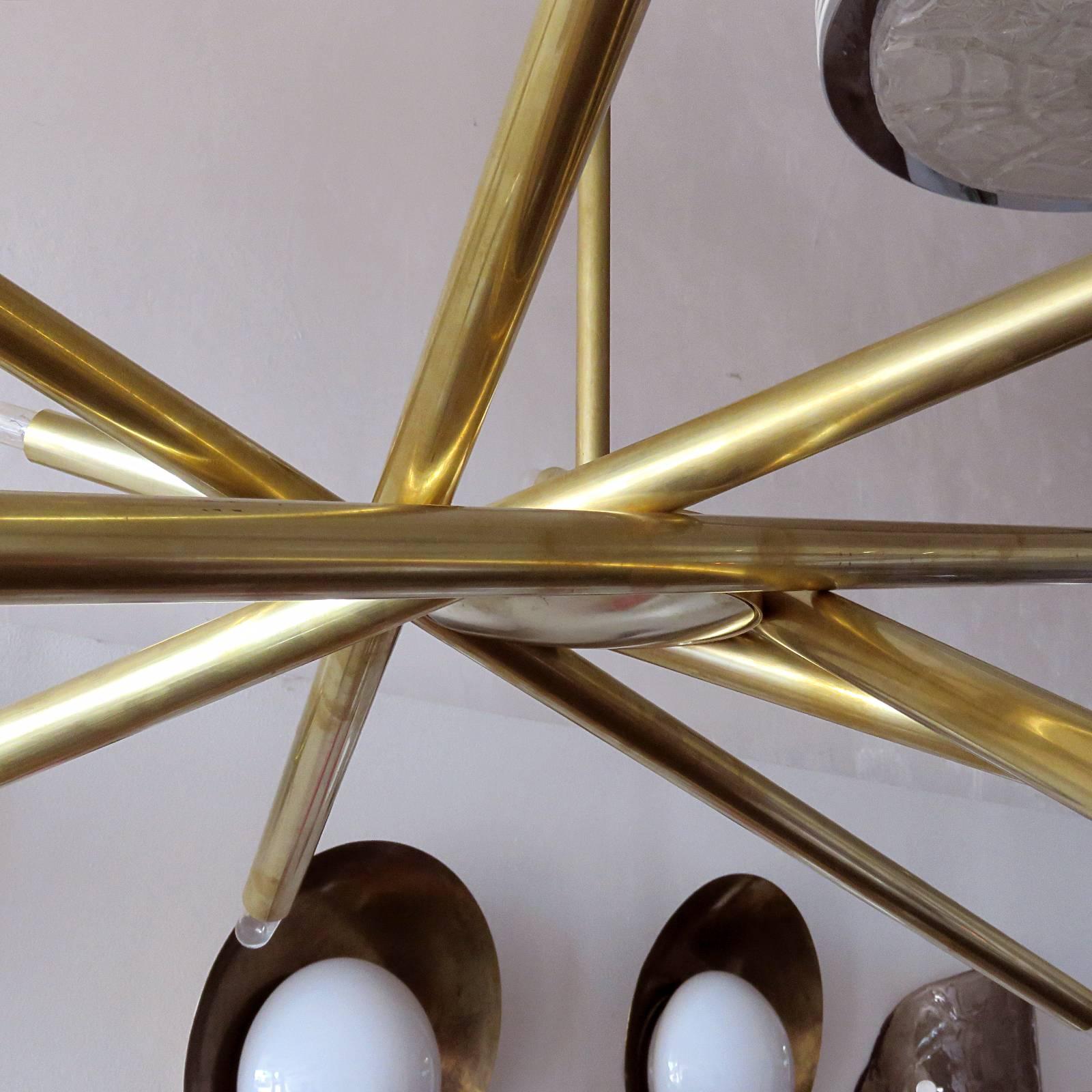 Brass Spiral VL-6 Chandelier by Gallery L7 In New Condition In Los Angeles, CA