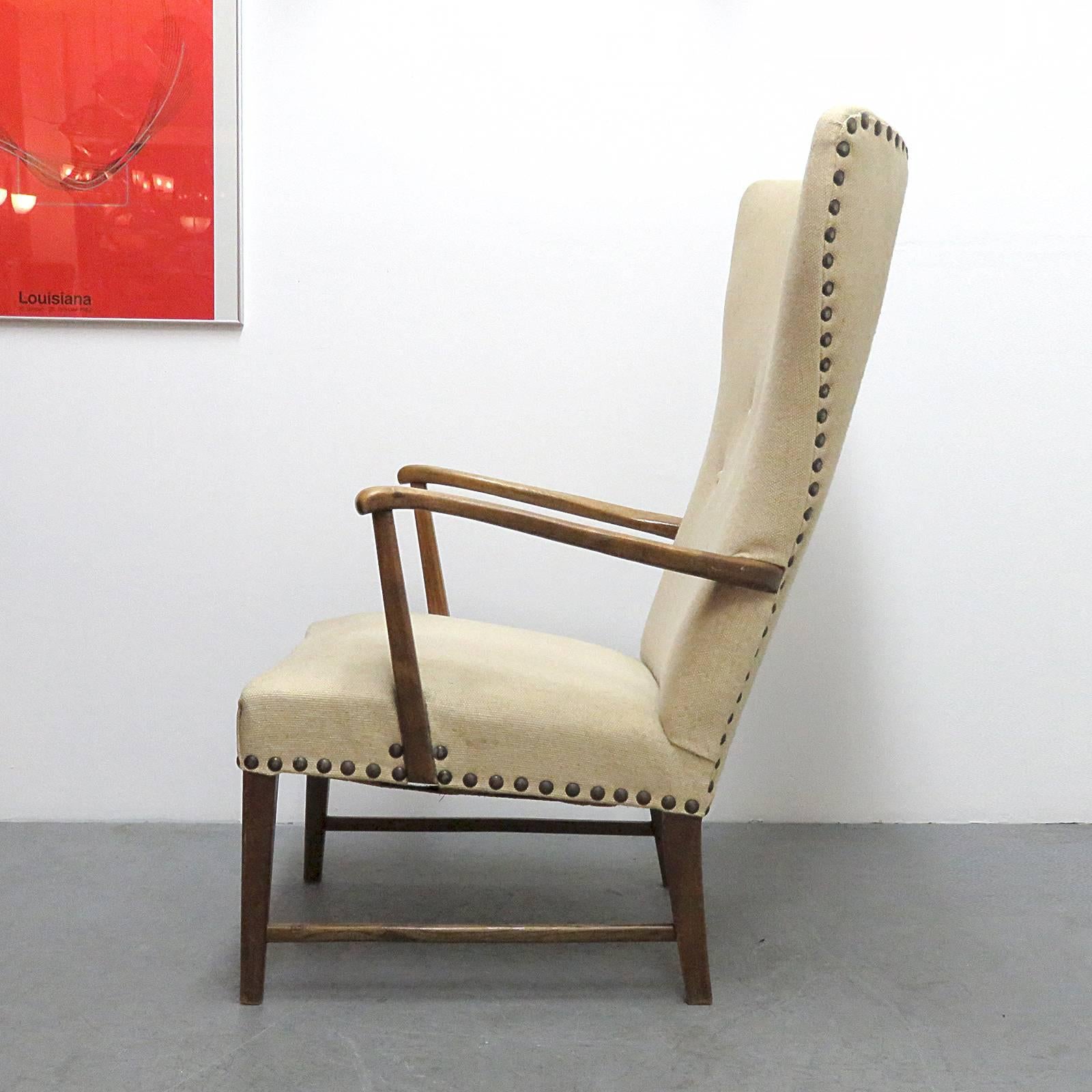 Danish Modern Wingback Lounge Chair In Excellent Condition In Los Angeles, CA