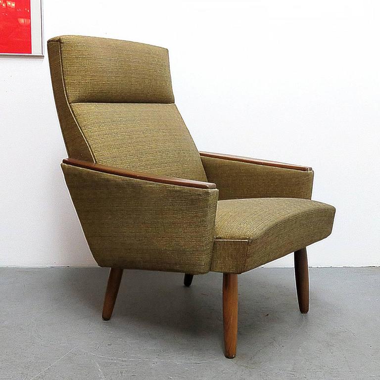 Danish Modern Lounge Chair In Excellent Condition In Los Angeles, CA
