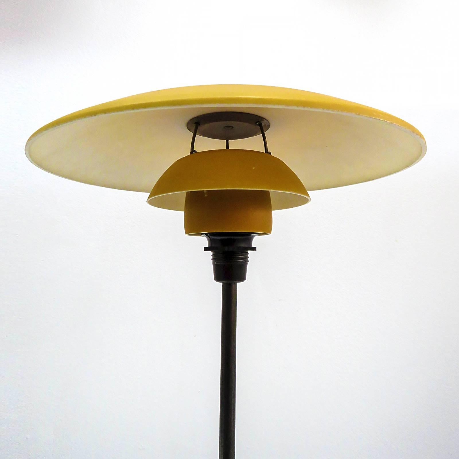 Bauhaus Rare Poul Henningsen PH 3½-2 Table Lamp, 1930