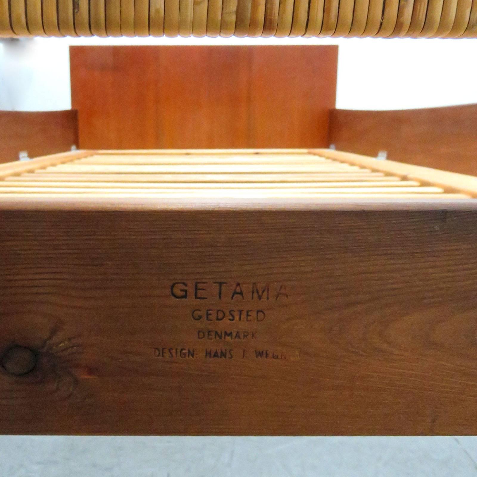 Daybed by Hans Wegner for GETAMA 1