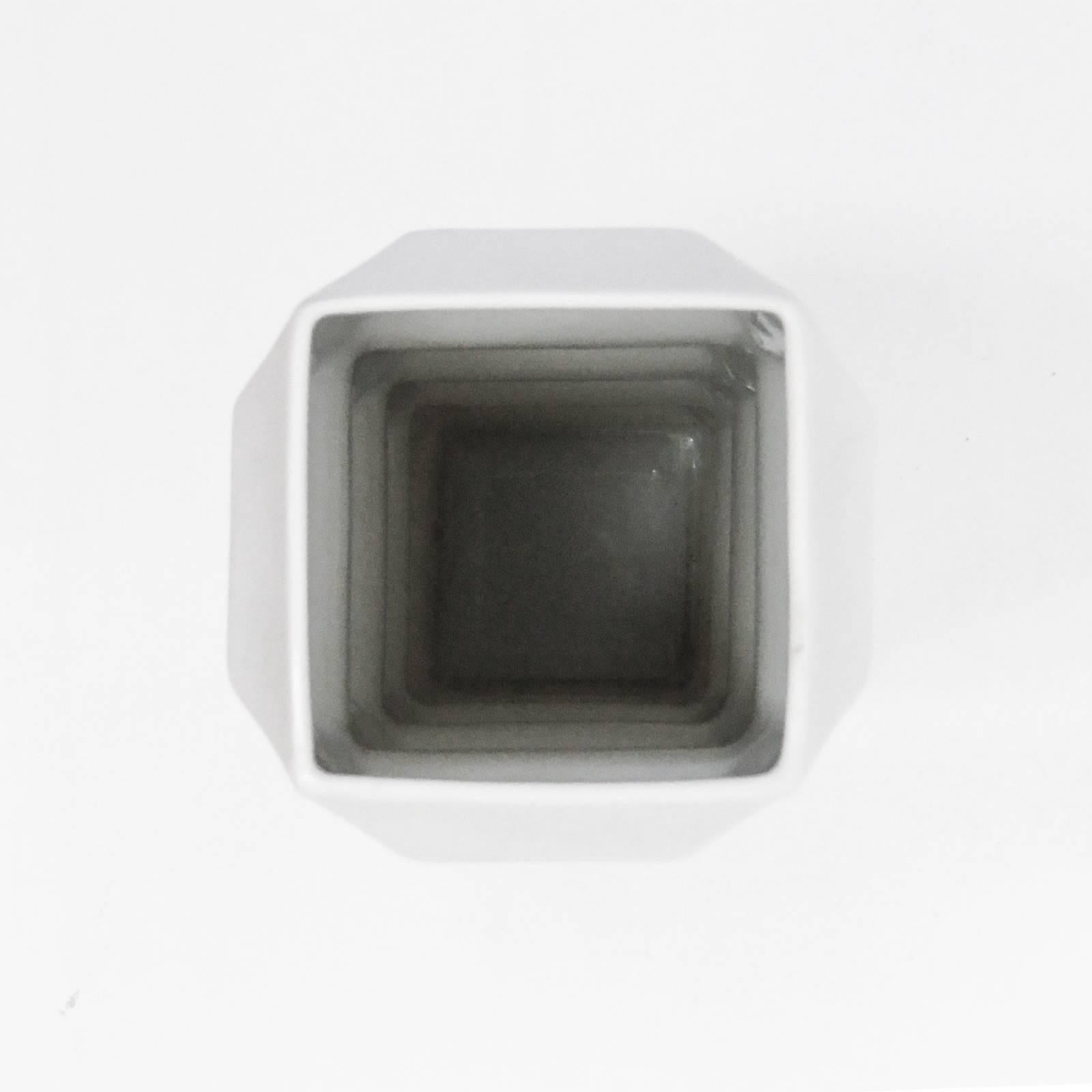 Heinrich Fuchs „Archais“-Serie für Hutschenreuther-Vase, Serie „Archais“, 1968 (Porzellan)