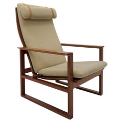 Poltrona di Børge Mogensen in mogano e Alcantara, modello 2254, 1956
