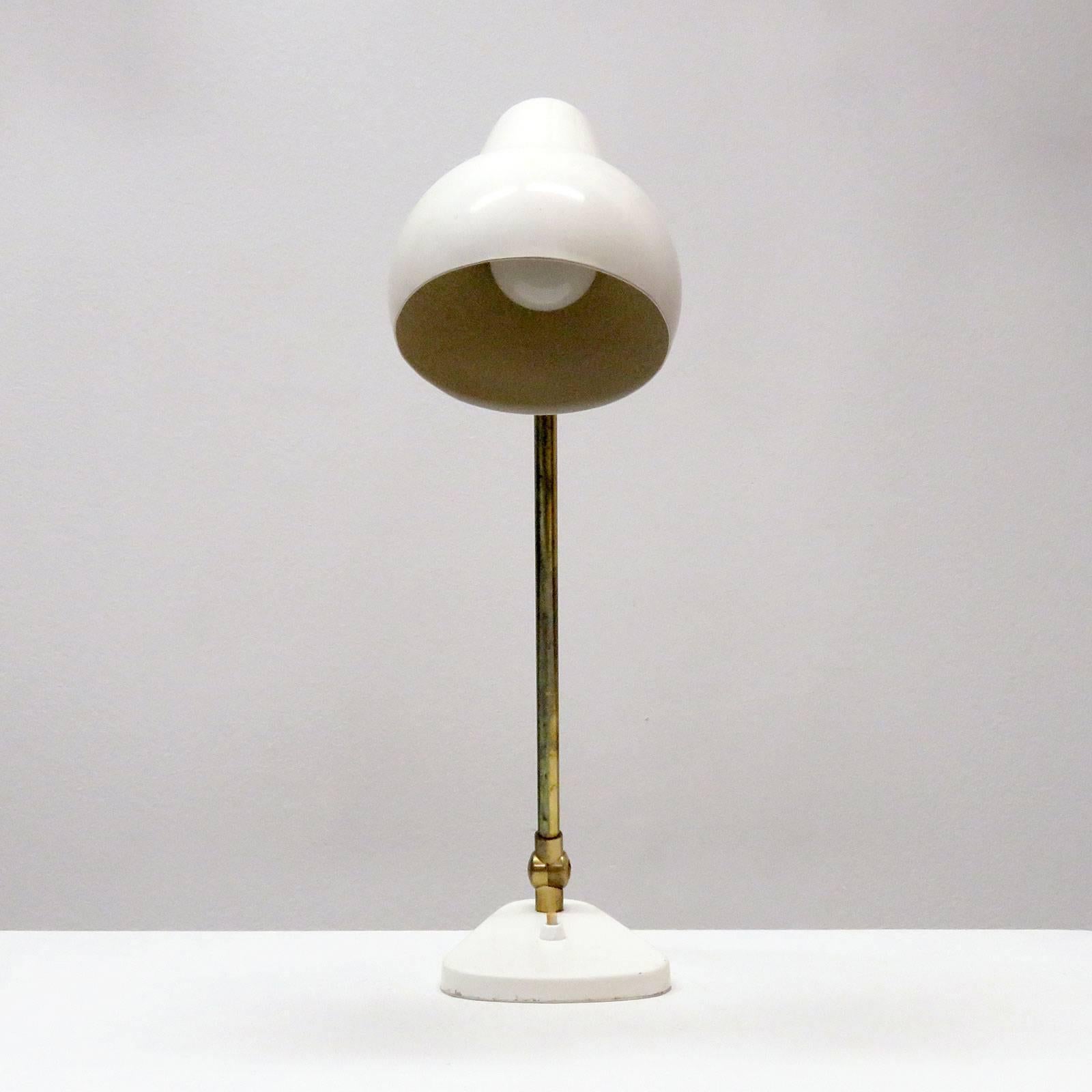 Scandinavian Modern Vilhelm Lauritzen Table Lamp by Louis Poulsen in Denmark