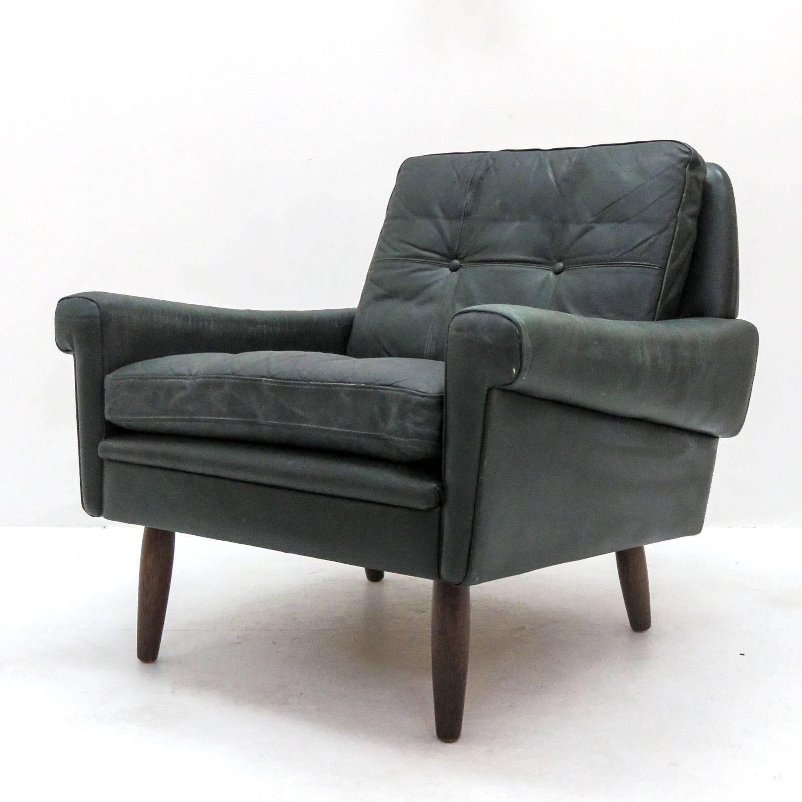 Svend Skipper Lounge Chair and Ottoman In Excellent Condition In Los Angeles, CA