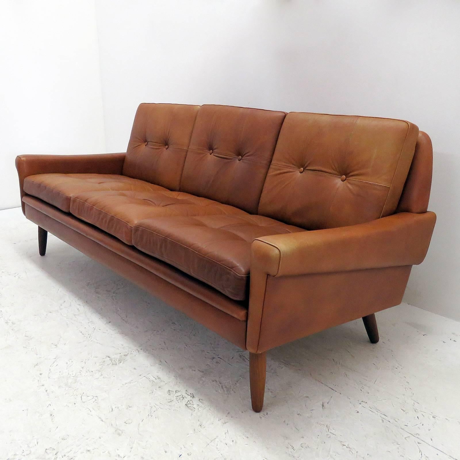 svend skipper sofa