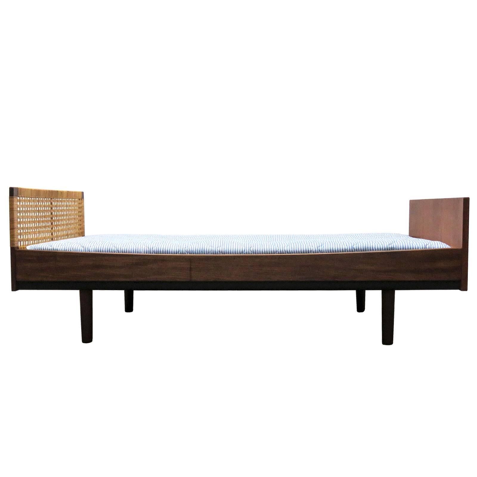 Daybed by Hans Wegner for GETAMA