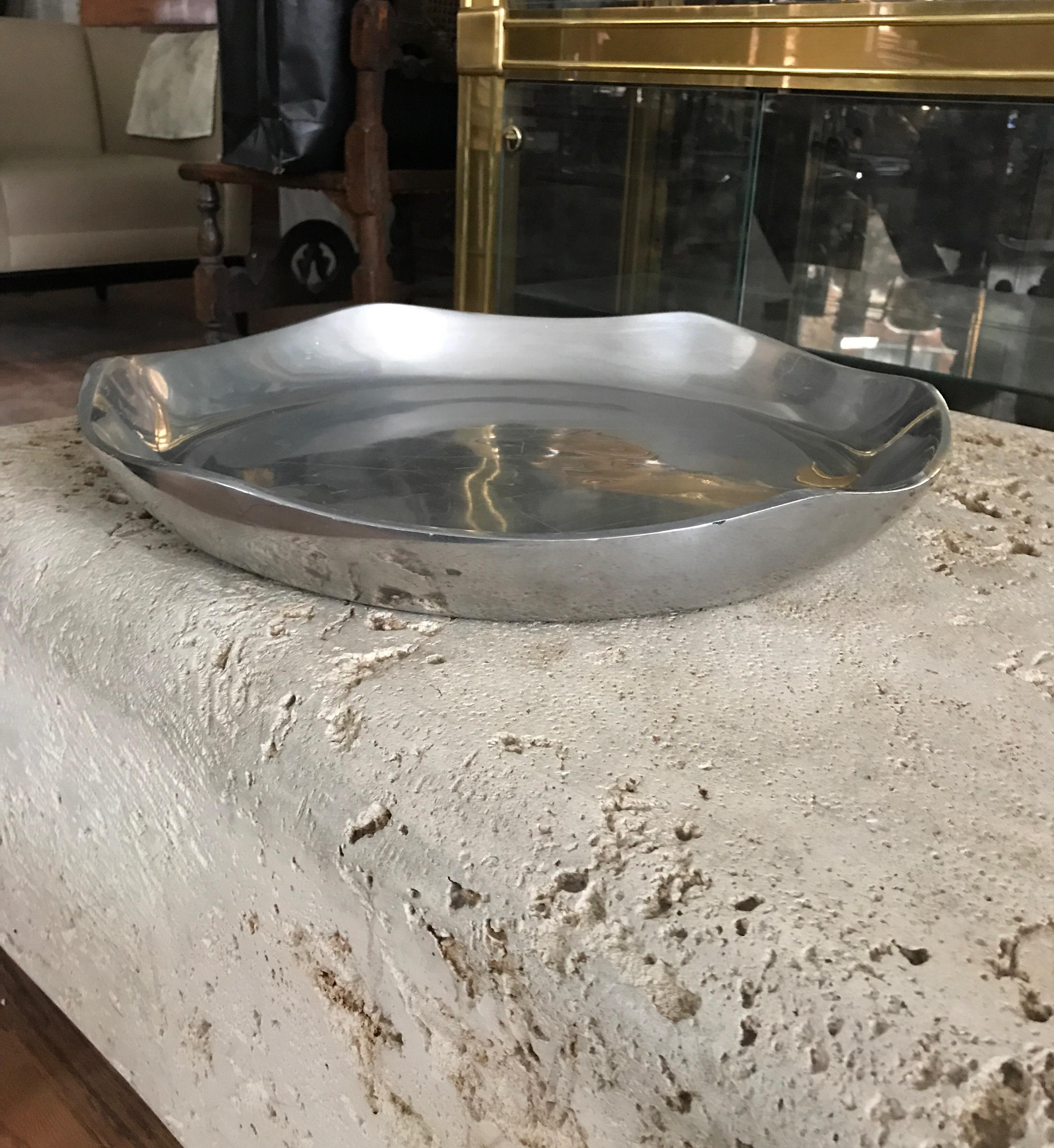 Large aluminum Nambe serving platter or very large dish.
Great on a kitchen counter as a centrepiece.