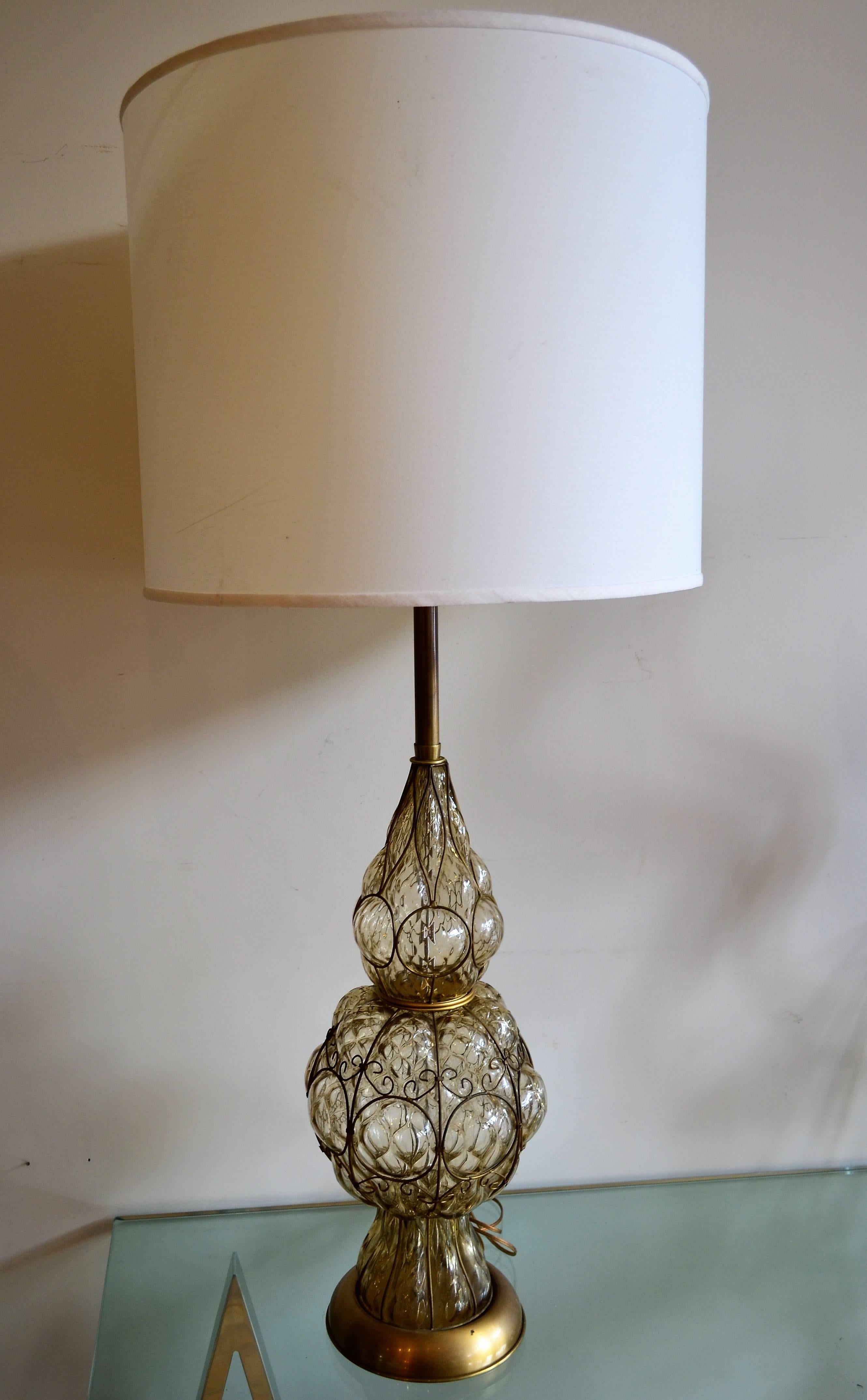 Large Scale Vintage Marbro Venetian Glass Lamp In Good Condition For Sale In Chicago, IL