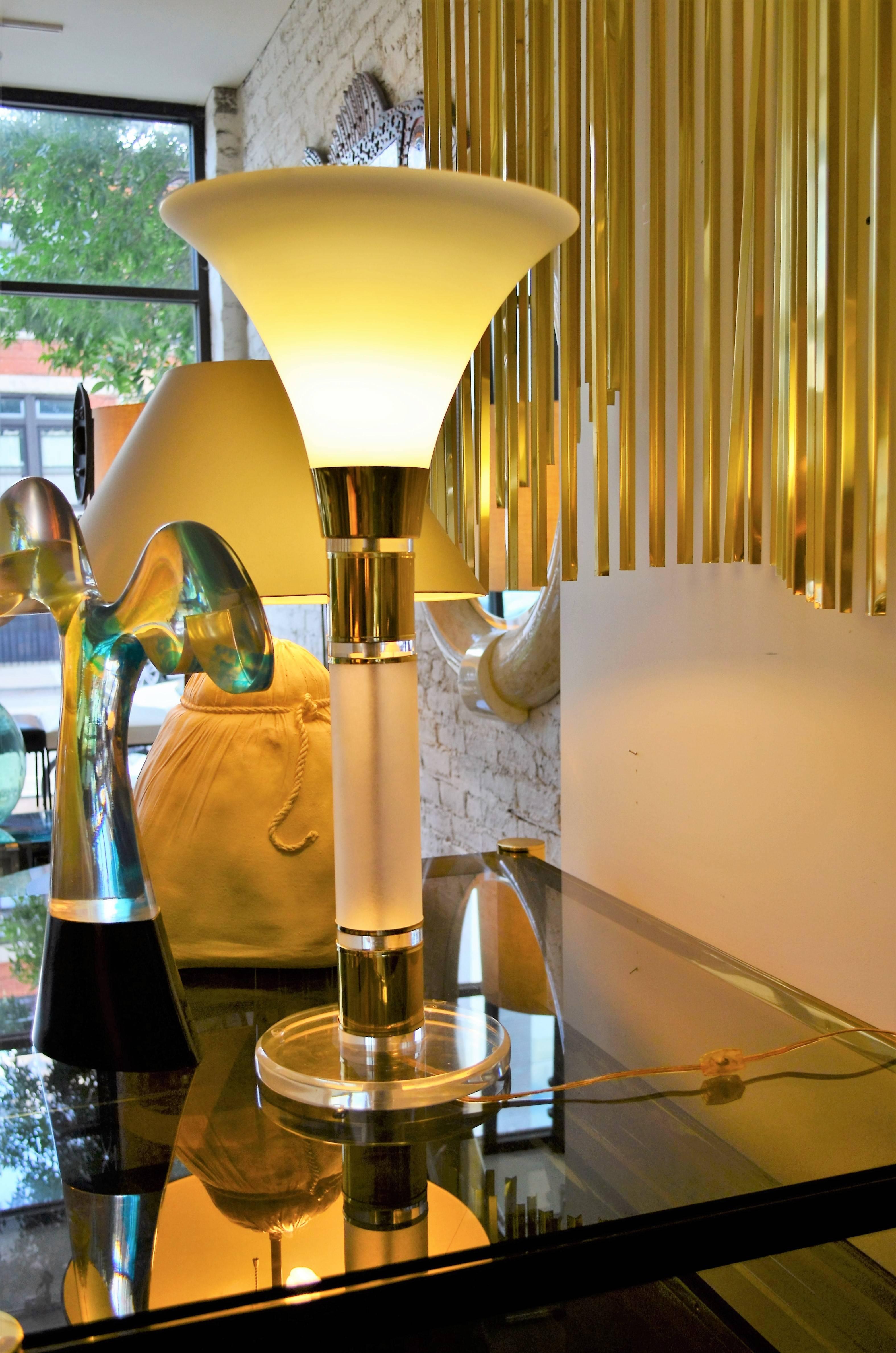 Mid-Century Modern Brass and Lucite Clearelite Table Lamp by Bauer