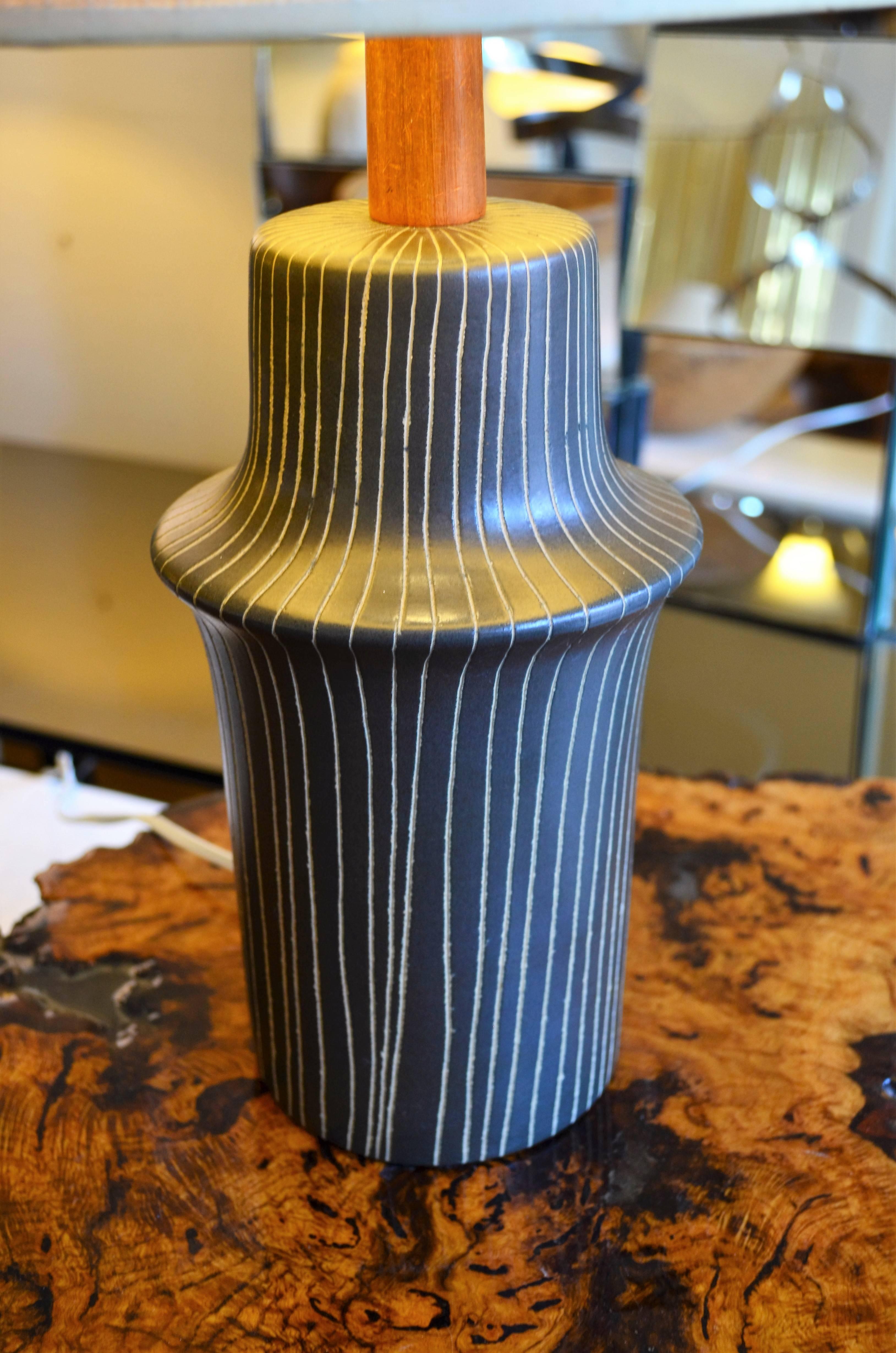 Mid-Century Modern Ceramic Table Lamp by Gordon & Jane Martz for Marshall Studios