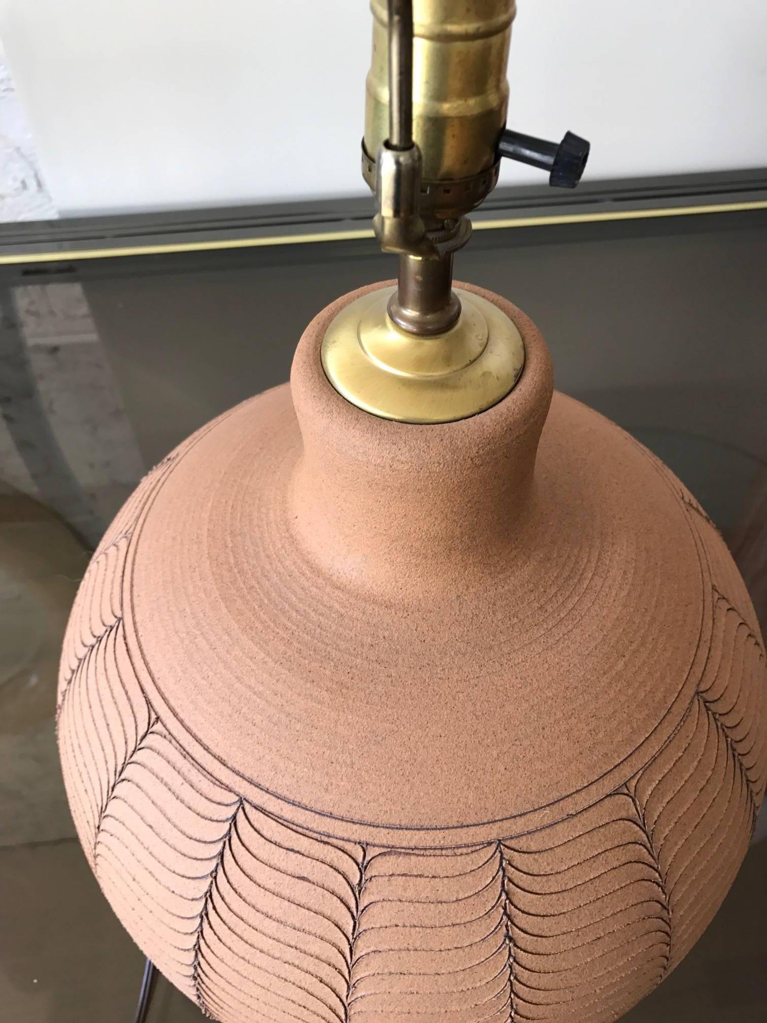 Unglazed Ceramic Studio Pottery Lamp In Good Condition In Chicago, IL