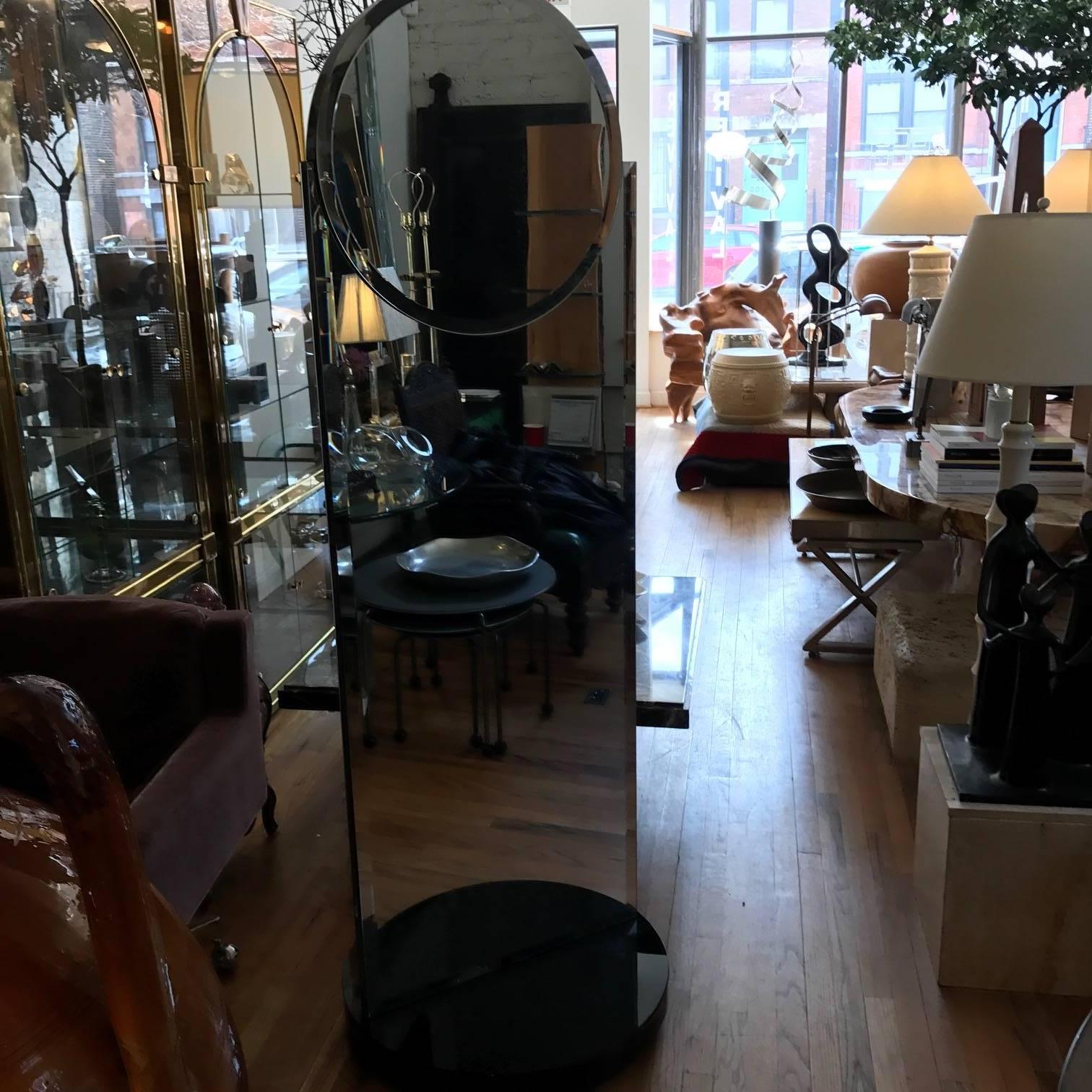  Revolving Floor Dressing  Mirror In Good Condition In Chicago, IL