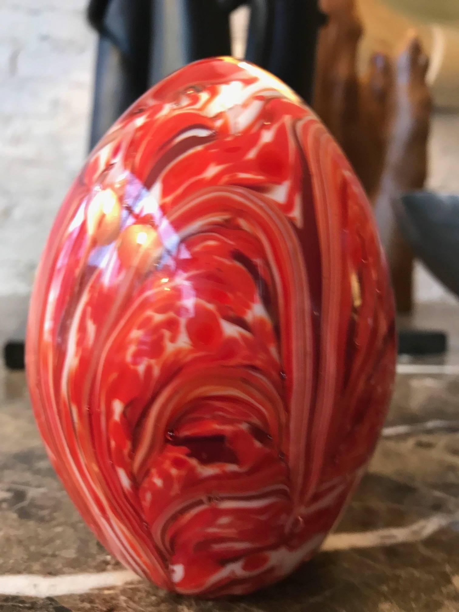 Italian Large Egg Shaped Murano Art Glass Swirl Paperweight