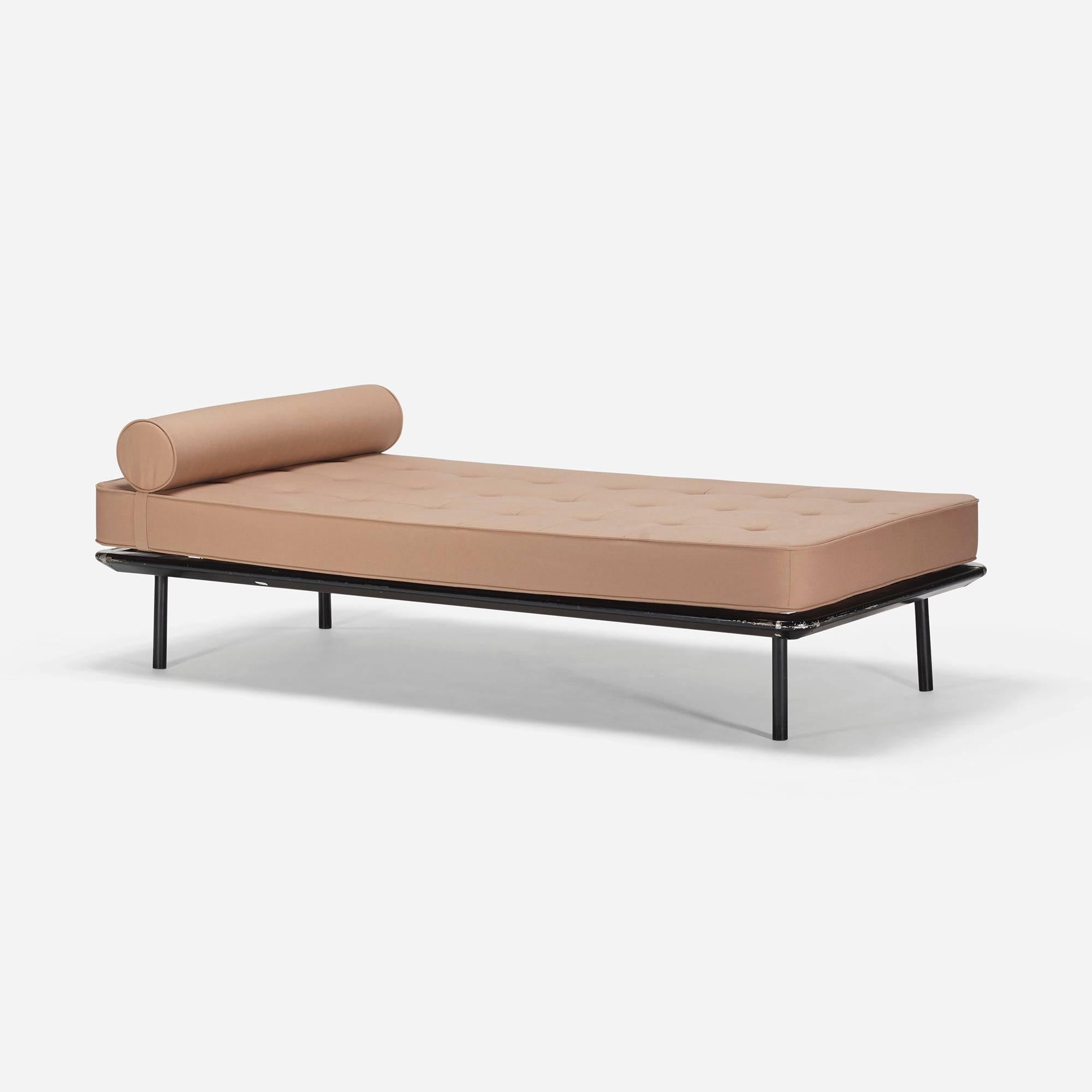 Prouvé attribution daybed