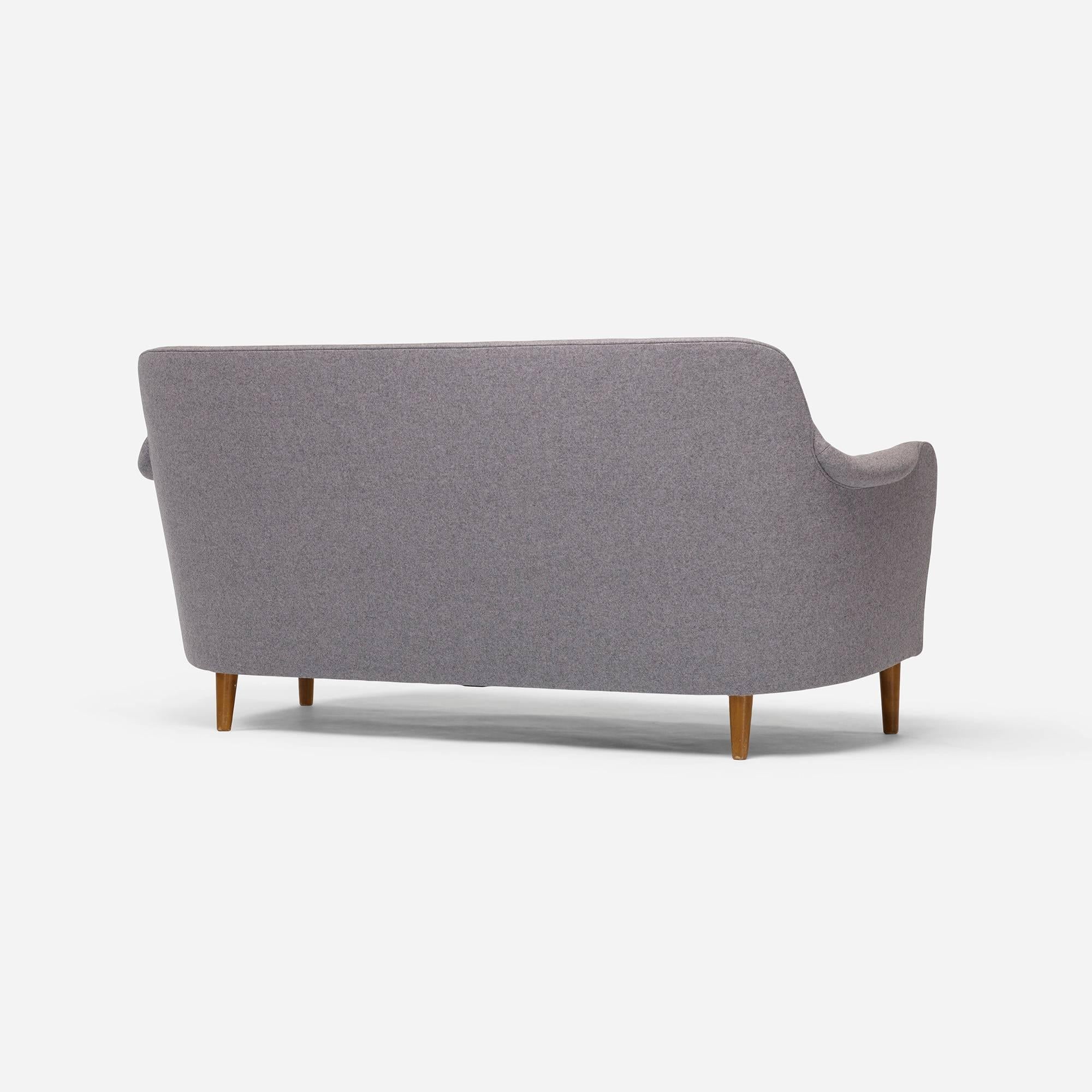 Scandinavian Modern Sofa by Carl Malmsten for O.H. Sjögren For Sale
