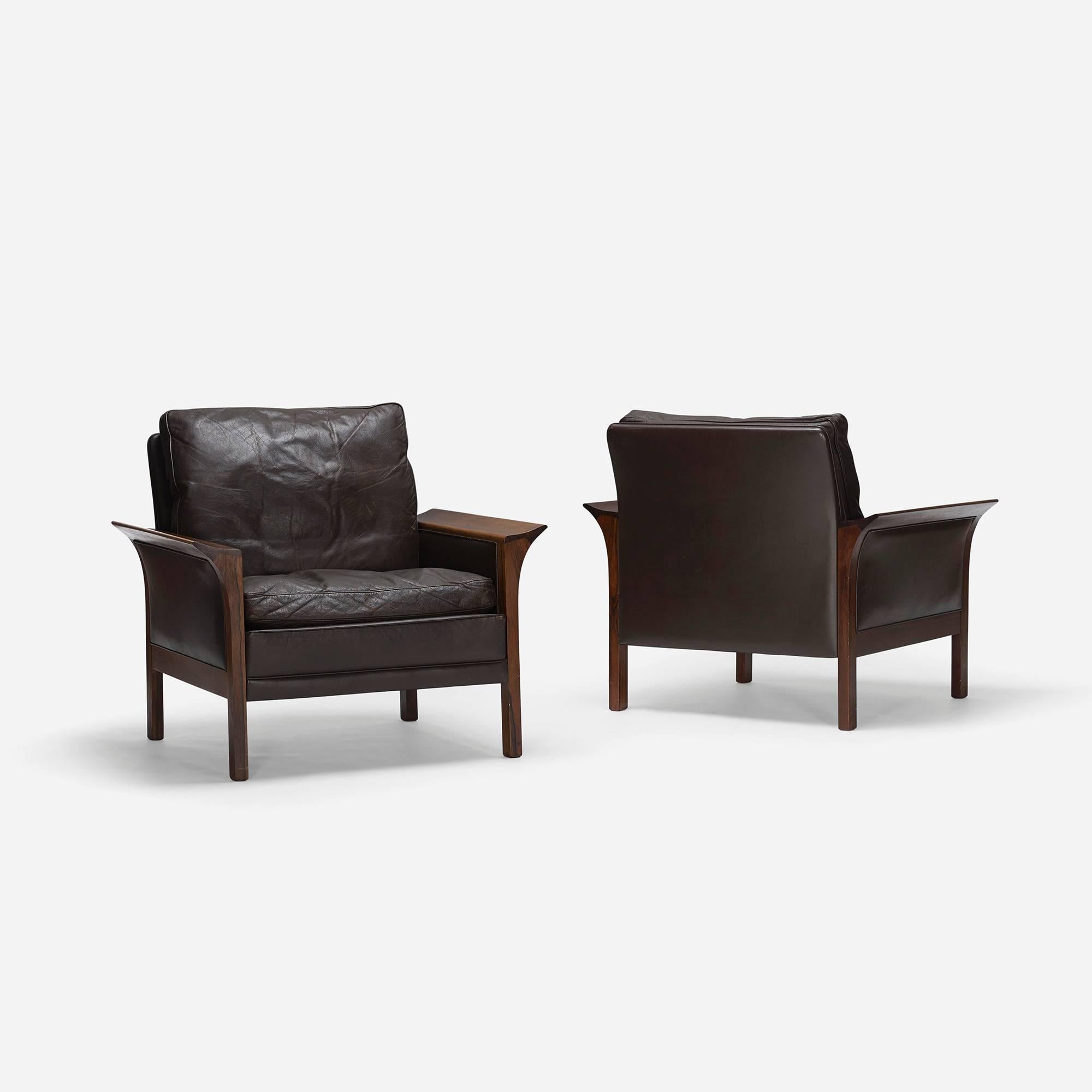Lounge chairs model 400 pair by Hans Olsen for CS Møbler.