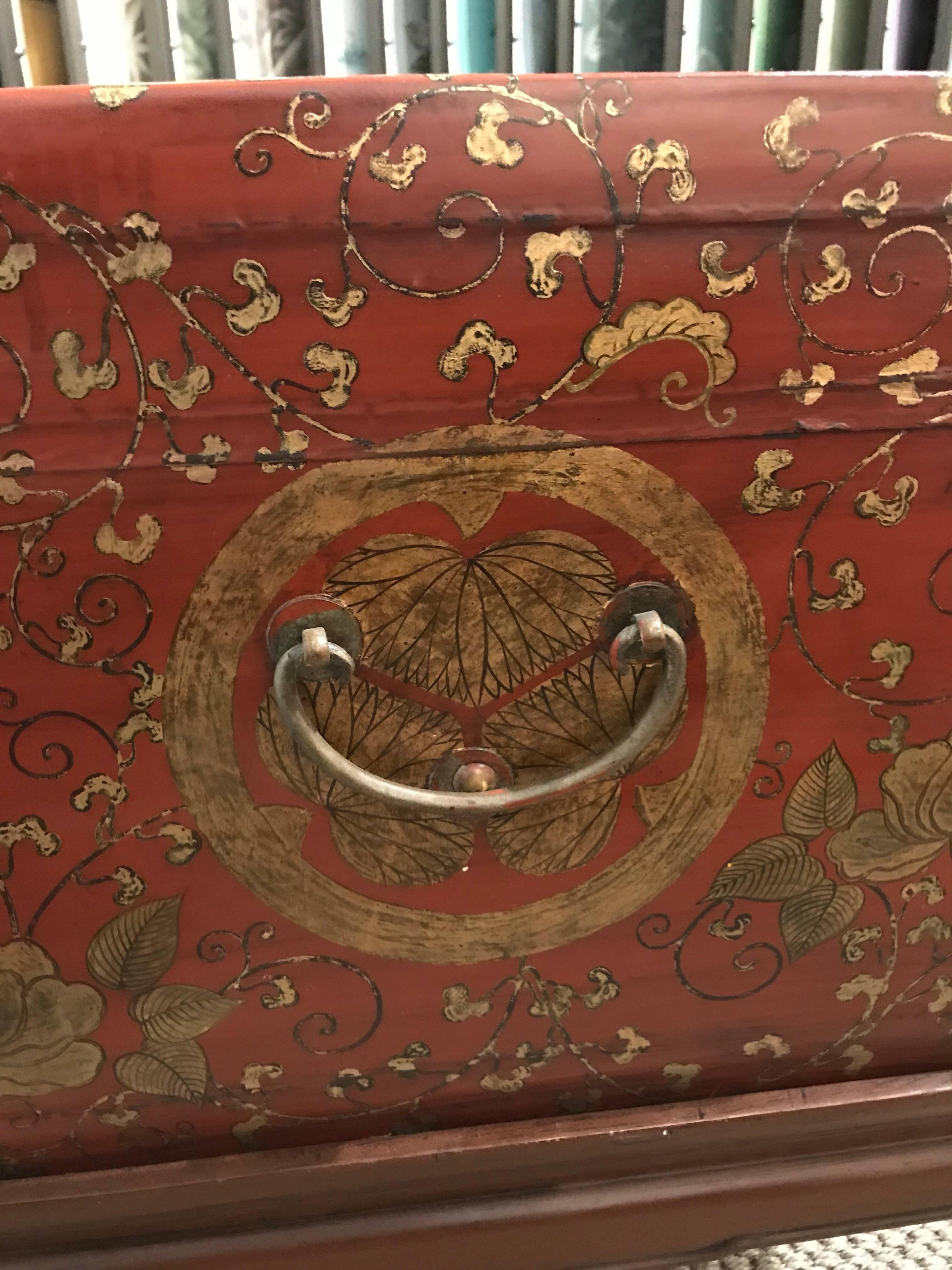 Antique Chinese Red Leather Trunk In Good Condition In New York, NY