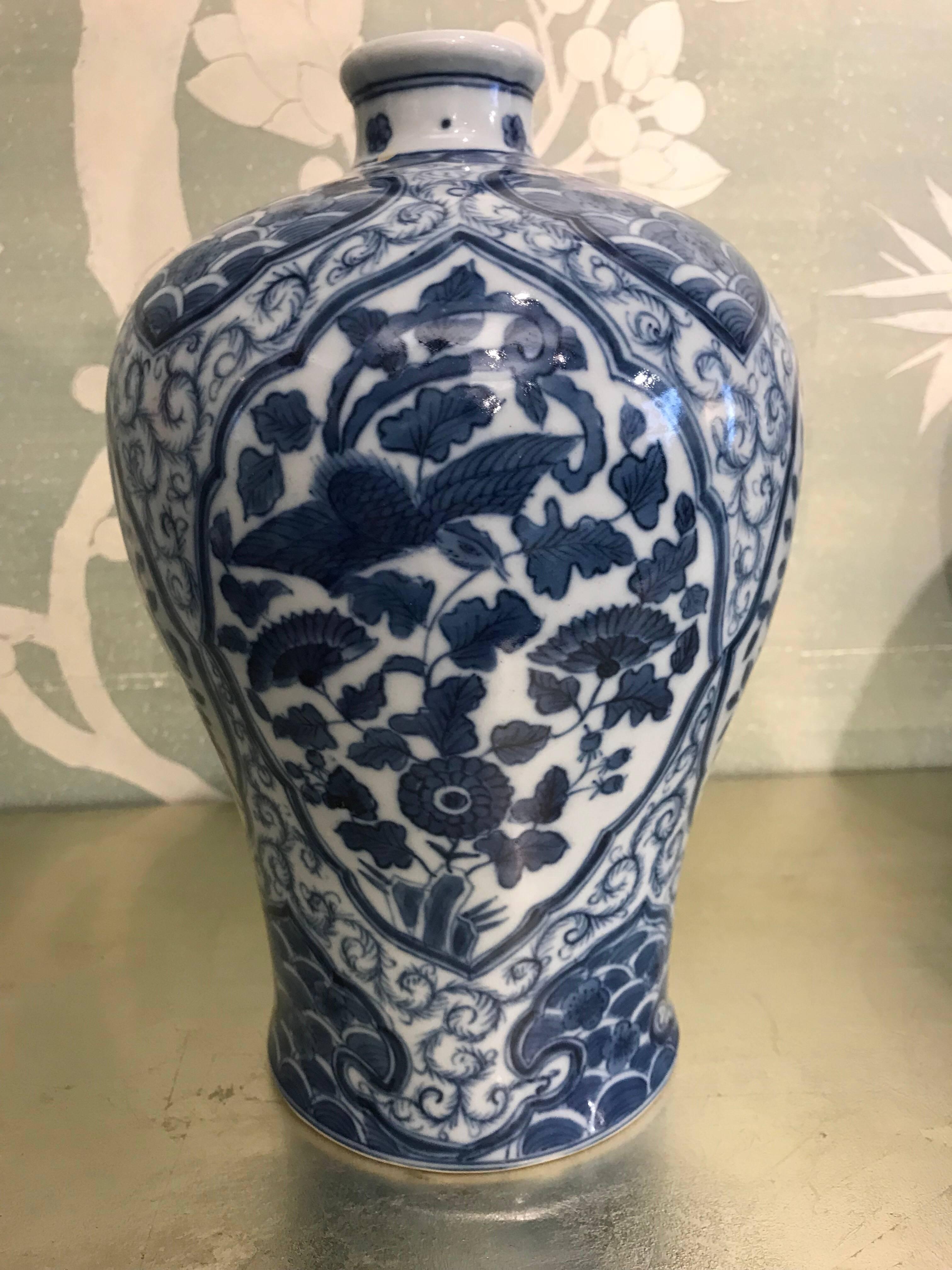 Hand-Painted Pair of Korean Blue and White Vases For Sale