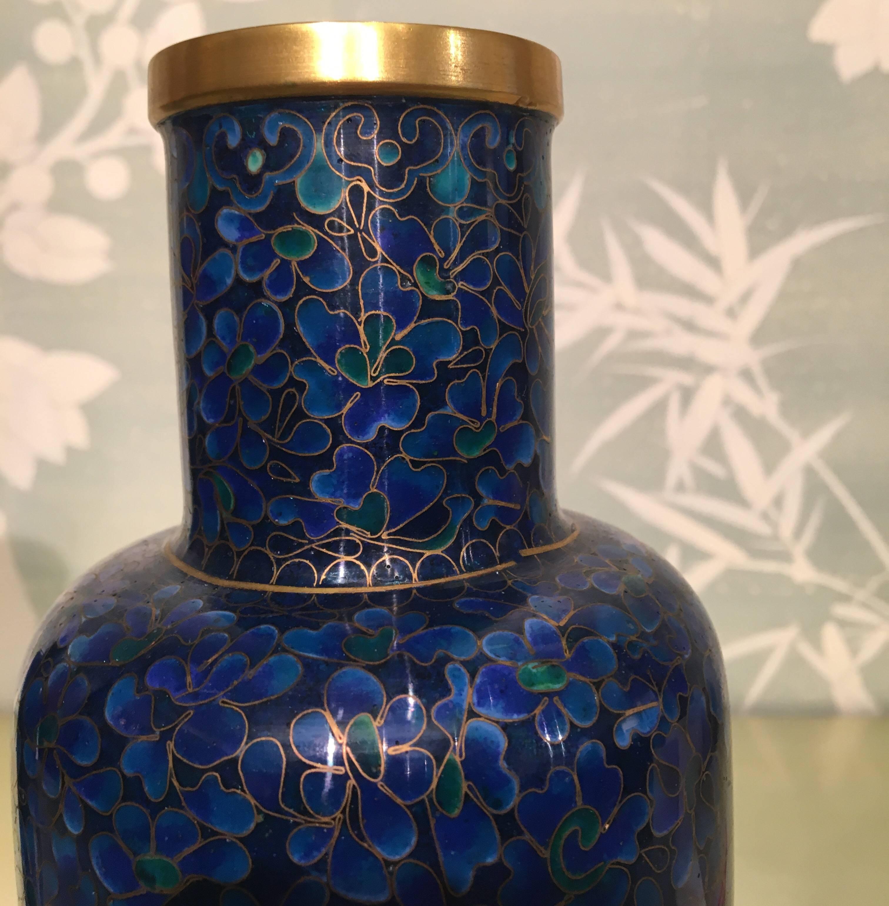 Pair of Cloisonné vases In Good Condition In New York, NY