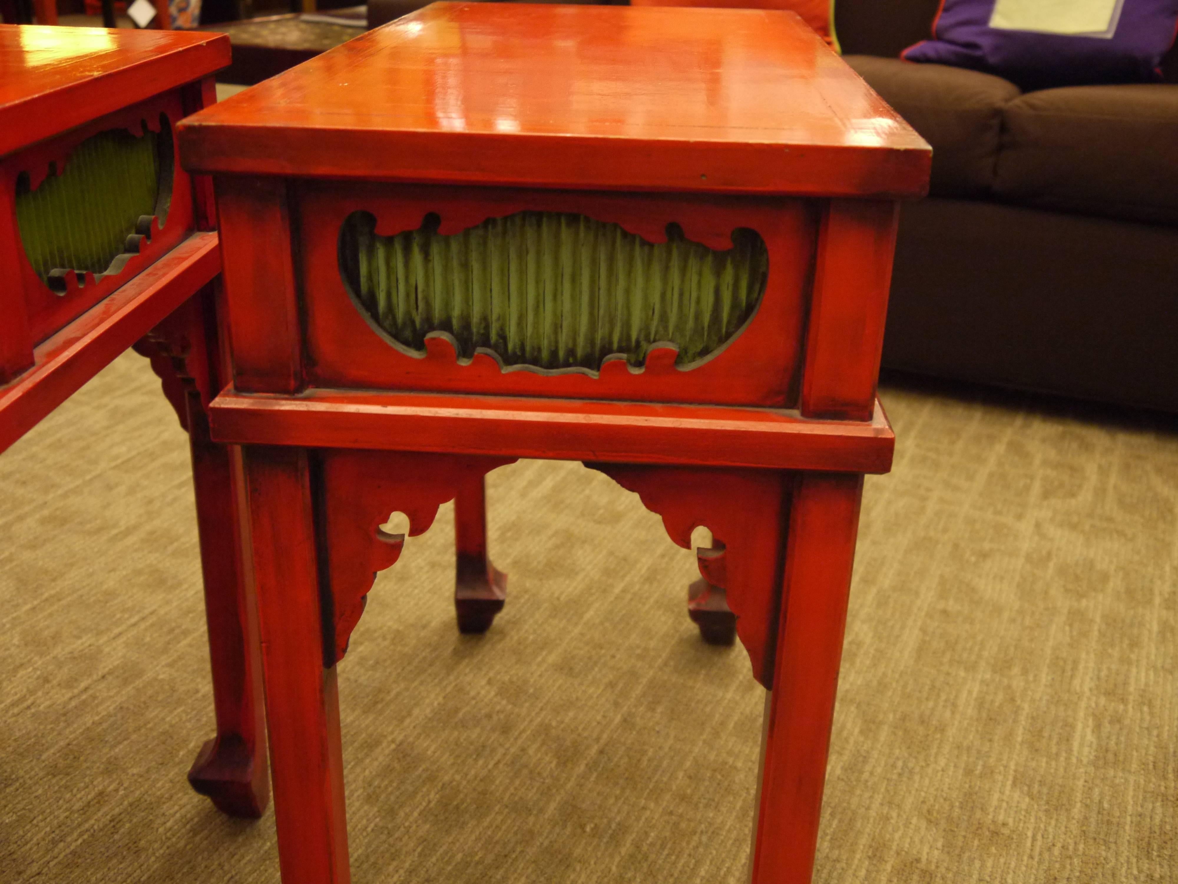 Pair of Japanese Red Lacquer Side Tables For Sale 1