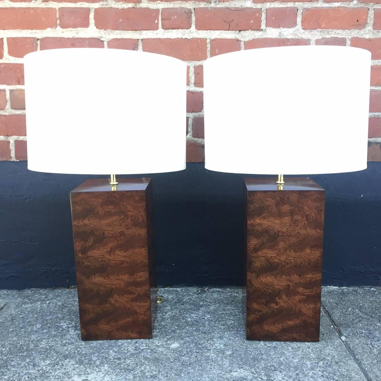 Mid-Century Modern Pair of Burl Wood Block Lamps