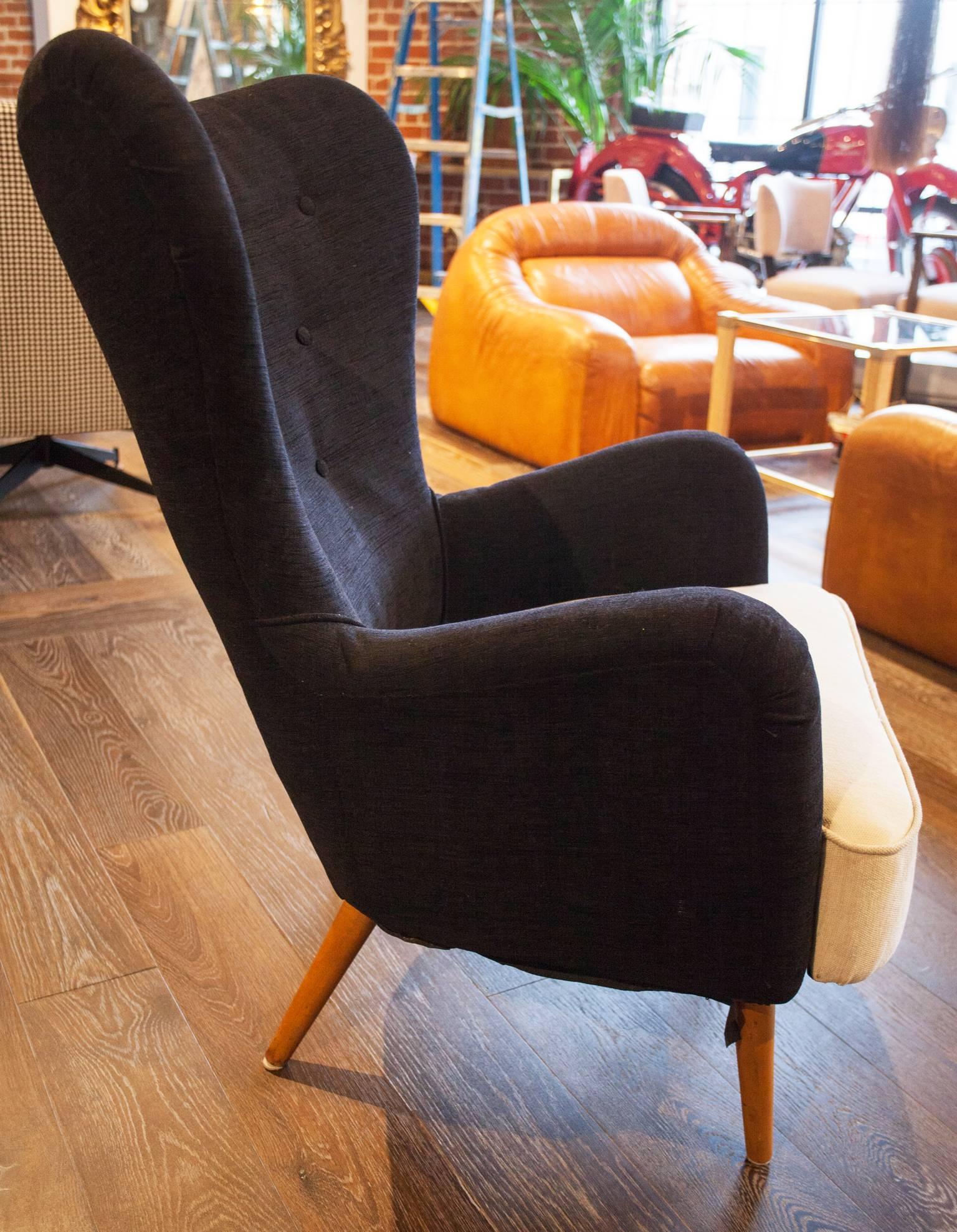Mid-Century Modern Black and White Club Chair For Sale