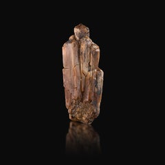 Ejemplar natural de un cristal de xenotima retorcido muy raro, de 4 g, procedente de Pakistán