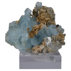 Aesthetic Specimen Of Aquamarine with Muscovite Cabinet Size From Pakistan