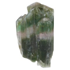 Sculpture colorée en tourmaline, spécimen de 56 g provenant d'Afghanistan