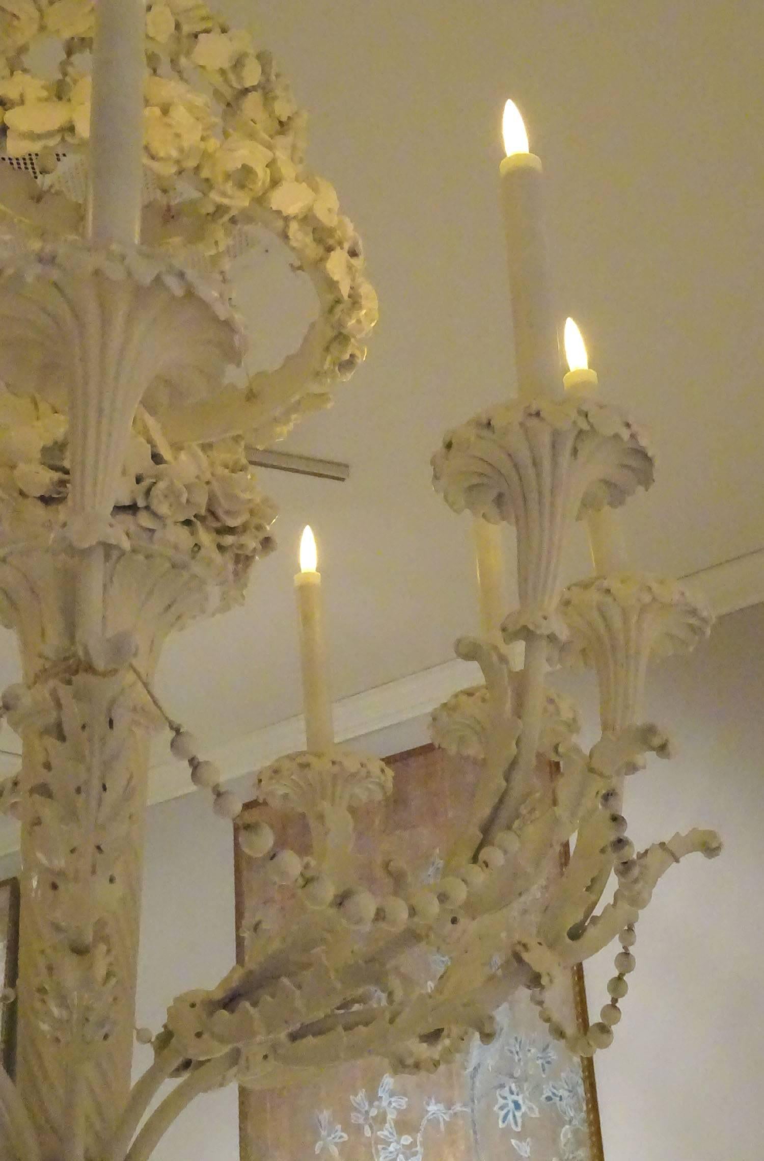 Ornately Carved Wooden Ten-Light Chandelier For Sale 3