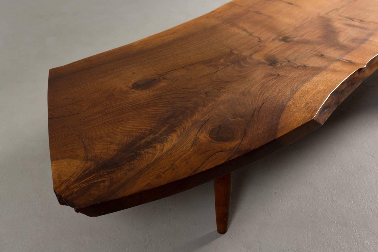 George Nakashima Coffee Table in Walnut, 1960s 1