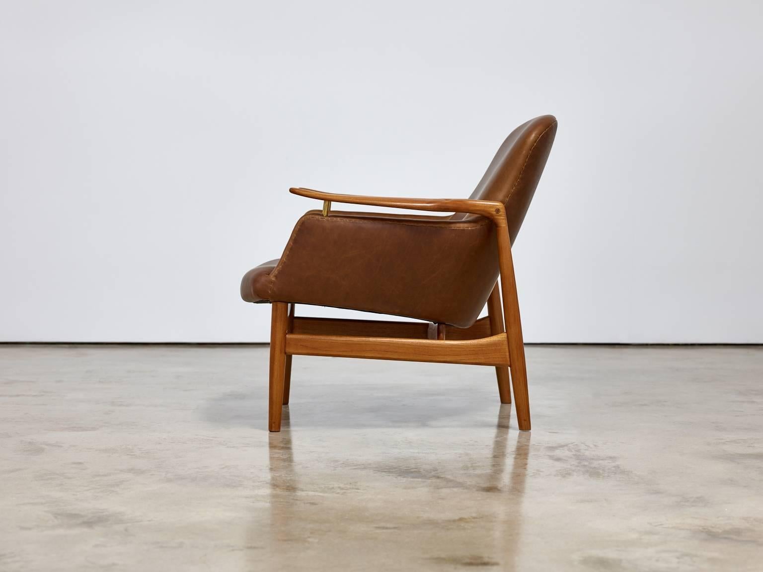 Brass Finn Juhl Pair of Armchairs by Niels Vodder, Model NV53 in Leather, 1950s